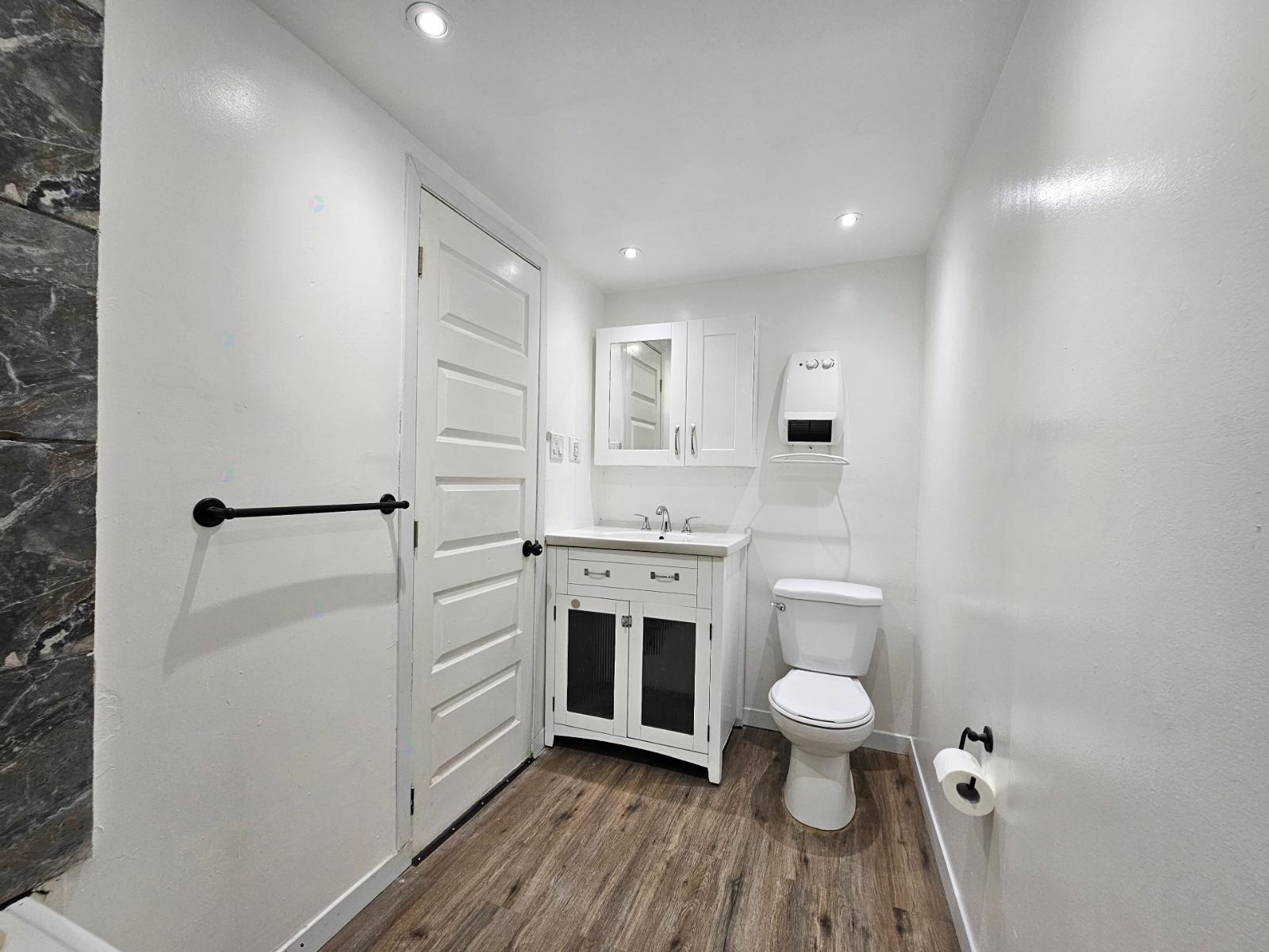 6450 Boul. Milan, #103 Property Photo 11