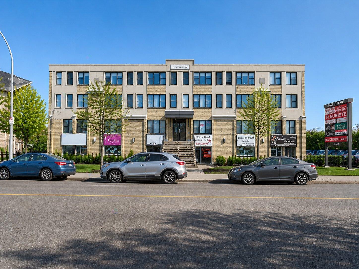 1666 Rue Thierry, #103 Property Photo 1