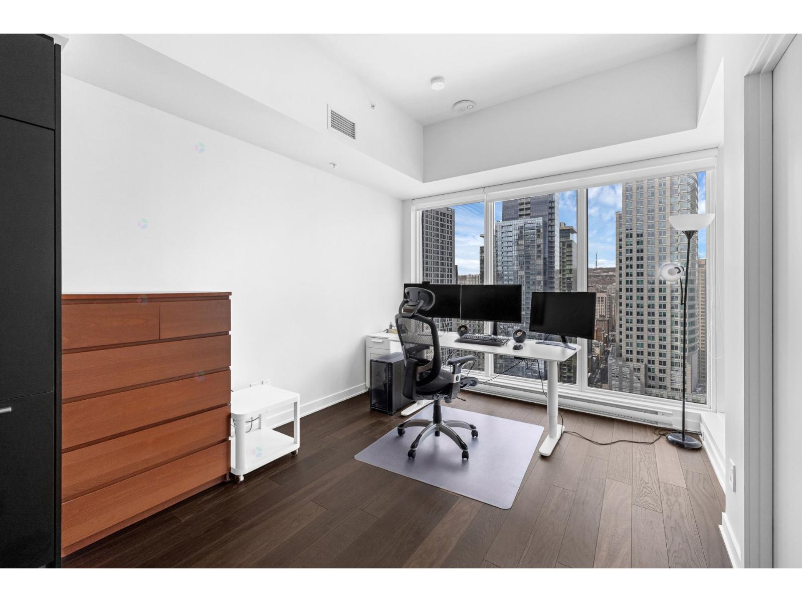 1188 Rue St-antoine O., #3808 Property Photo 10