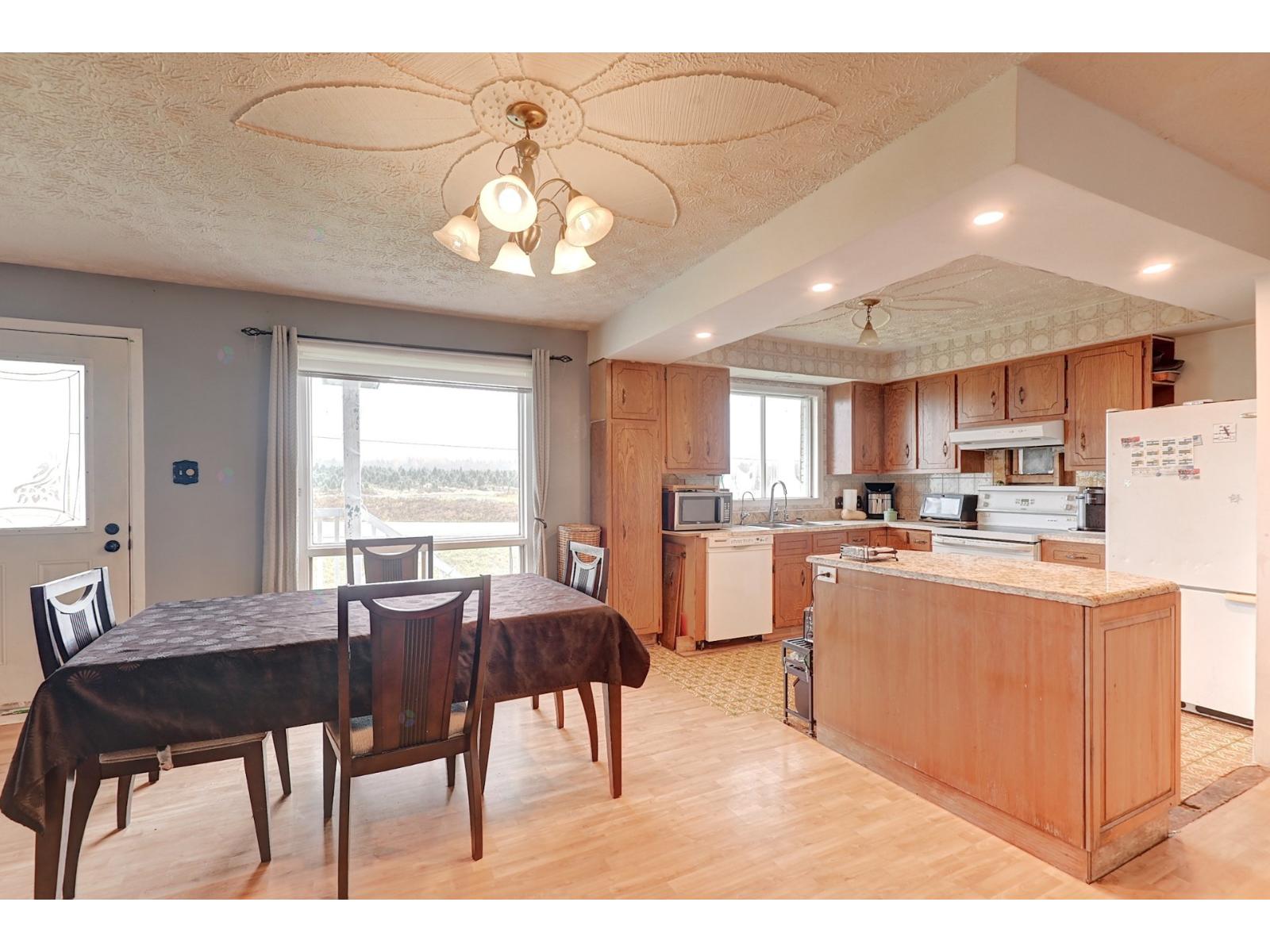 1586 Route 112 O. Property Photo 6