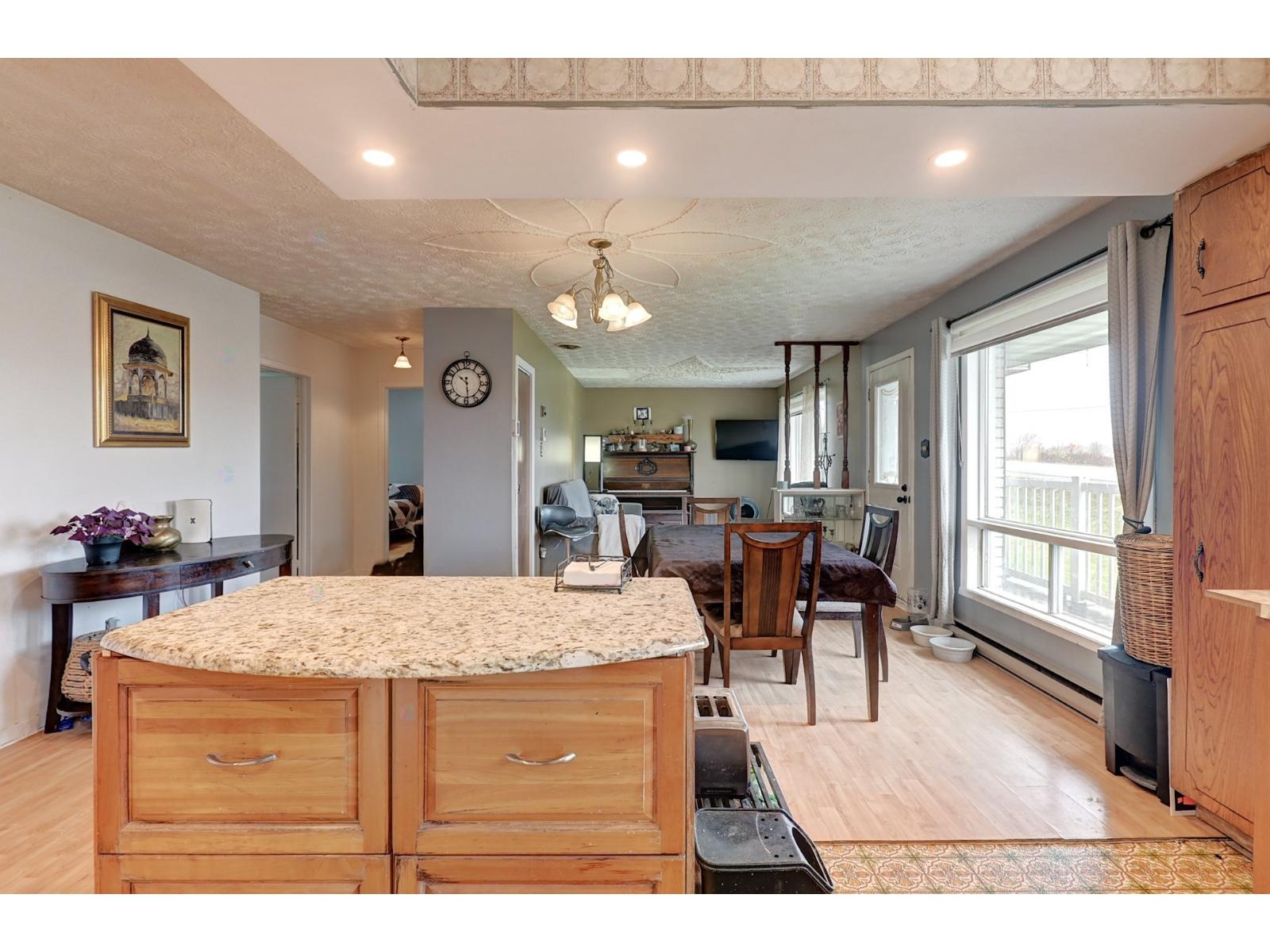 1586 Route 112 O. Property Photo 8