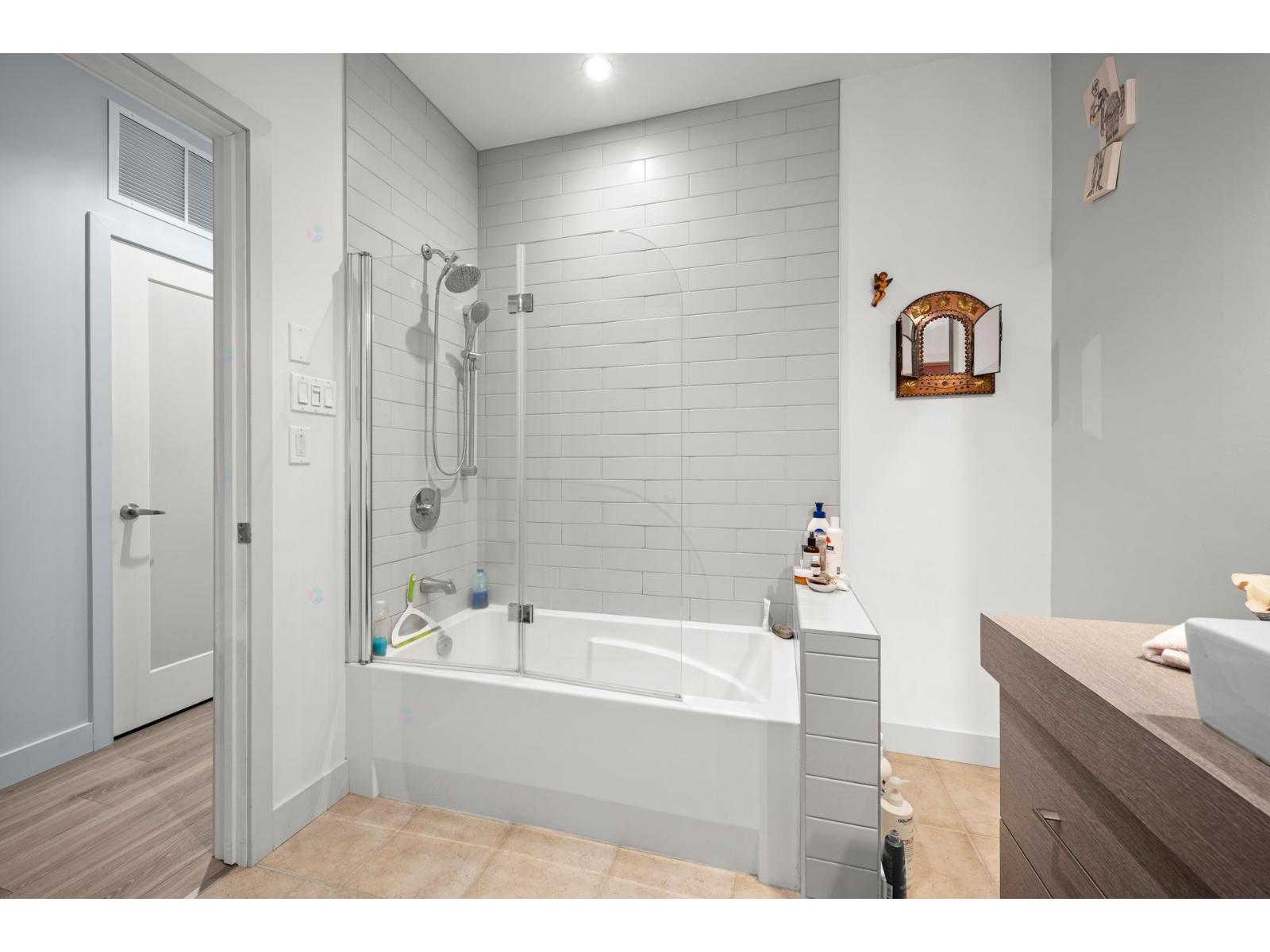 191 Av. De L'hôtel-de-ville, #101 Property Photo 22
