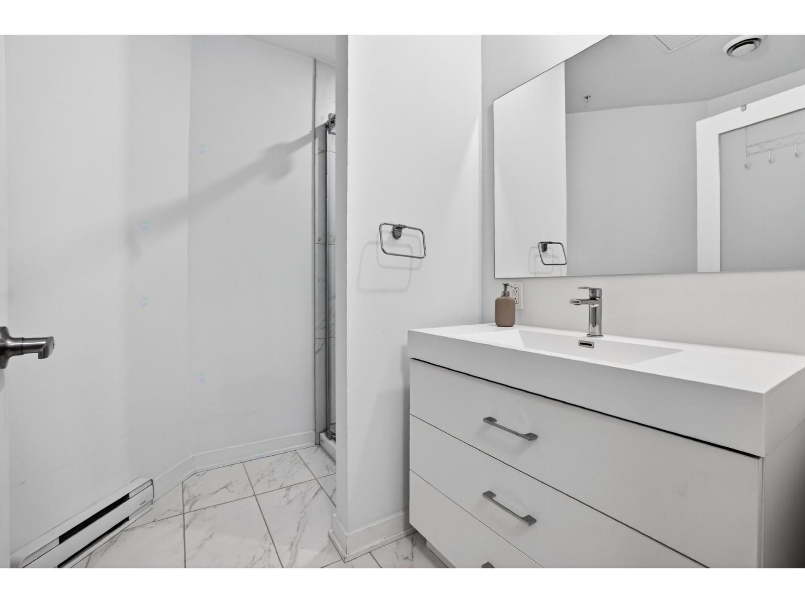 2335 Rue Des Équinoxes, #110 Property Photo 19