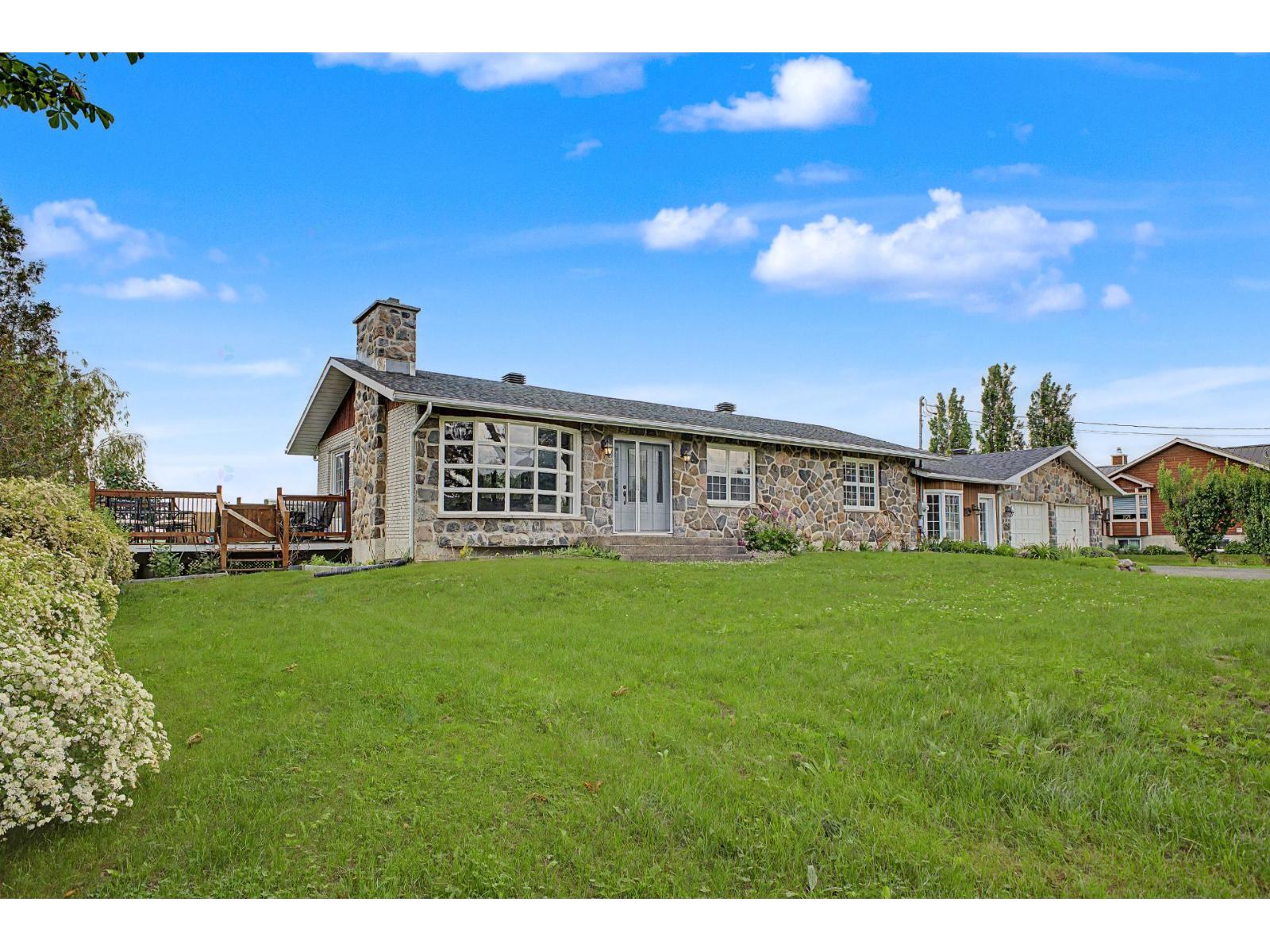 261 Rg Lachapelle Property Photo 2