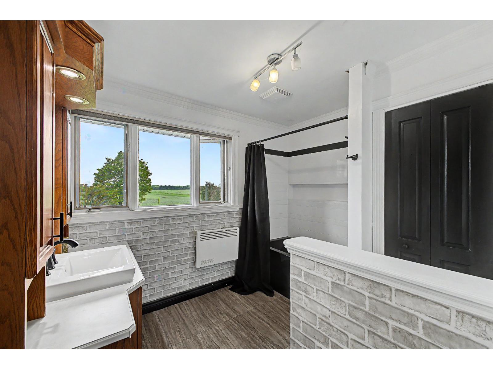 261 Rg Lachapelle Property Photo 12