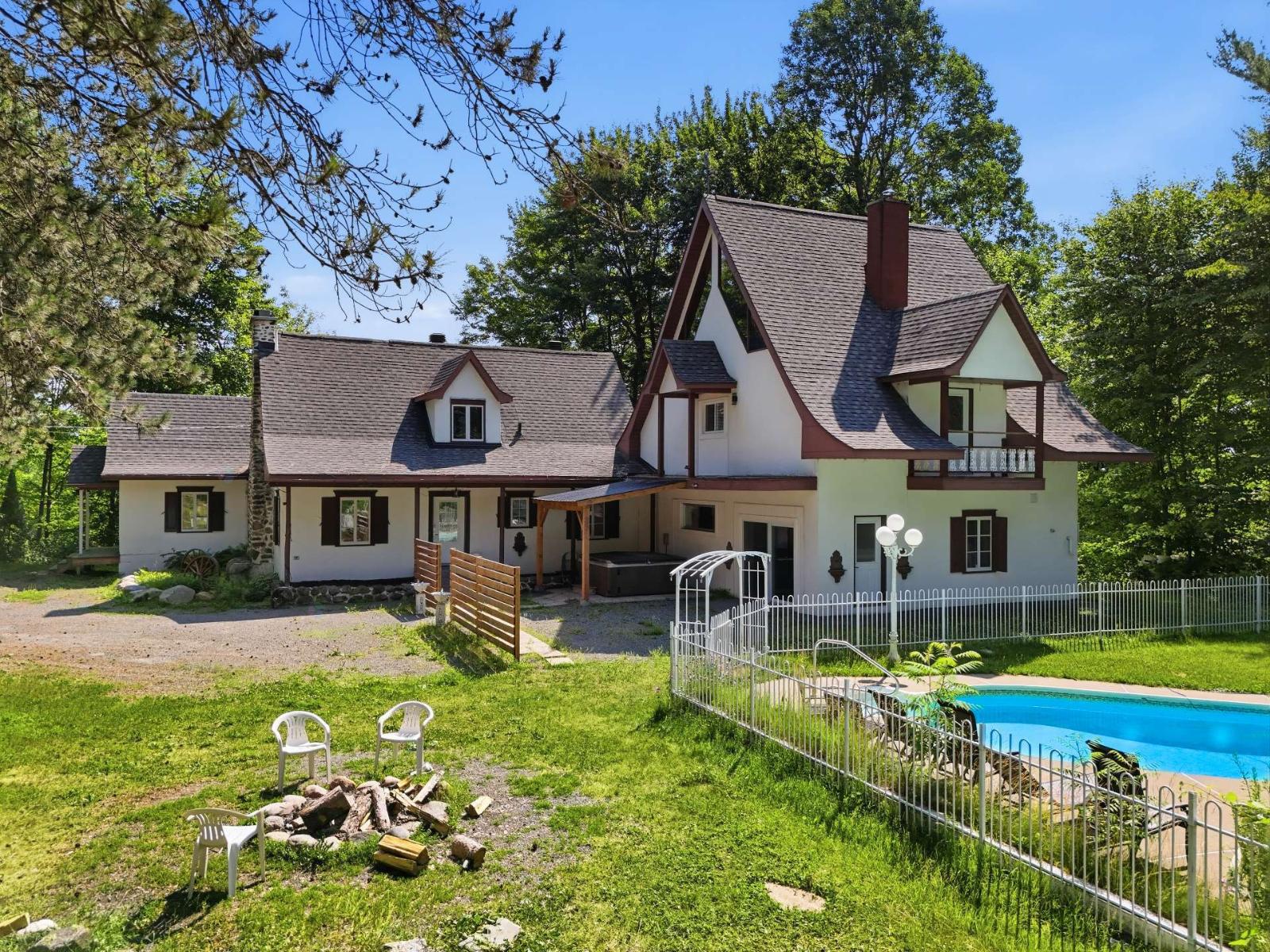 392z-394z Rg Du Moulin-rouge Property Photo 3