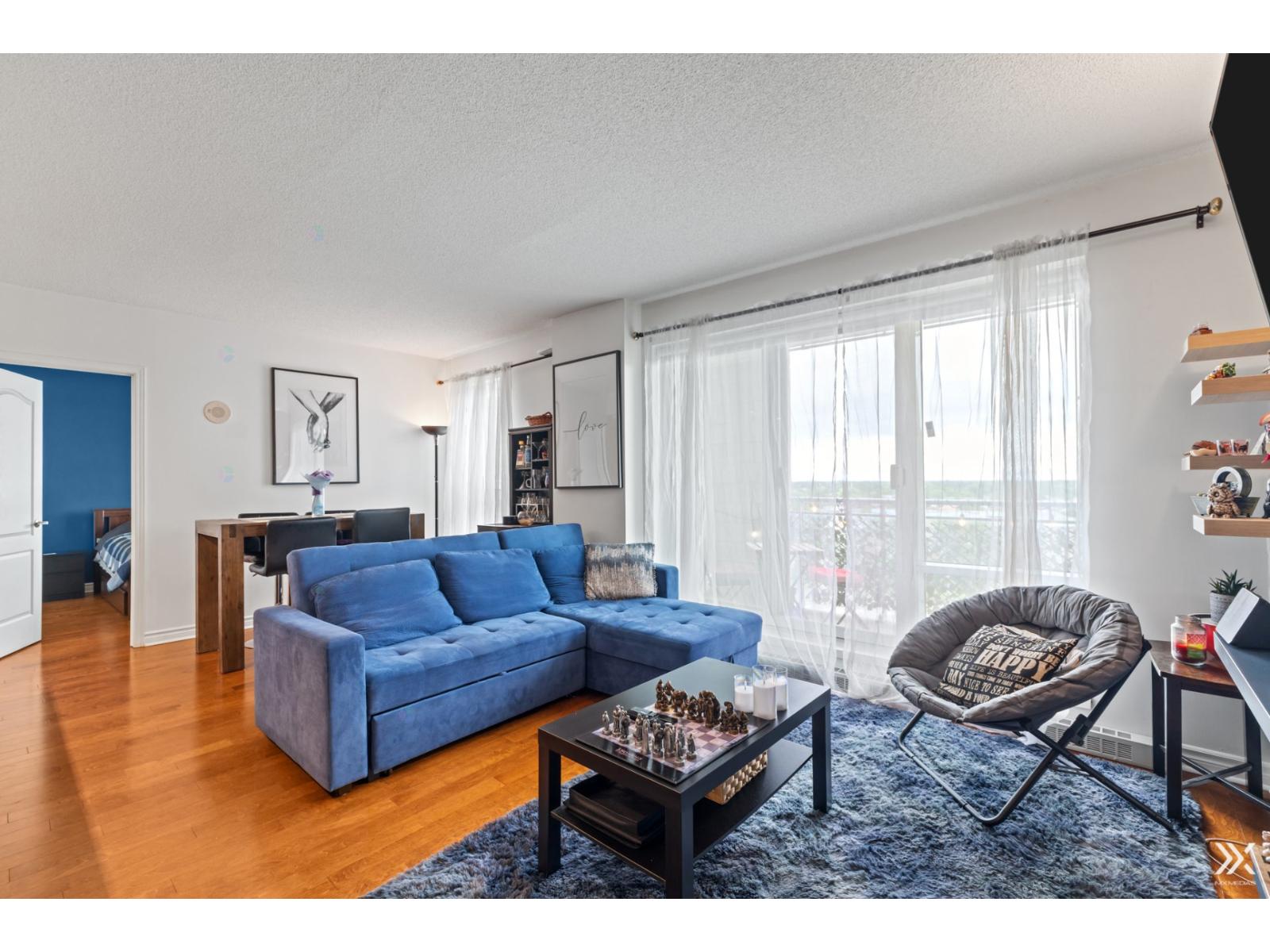 7620 Boul. Marie-victorin, #809 Property Photo 3