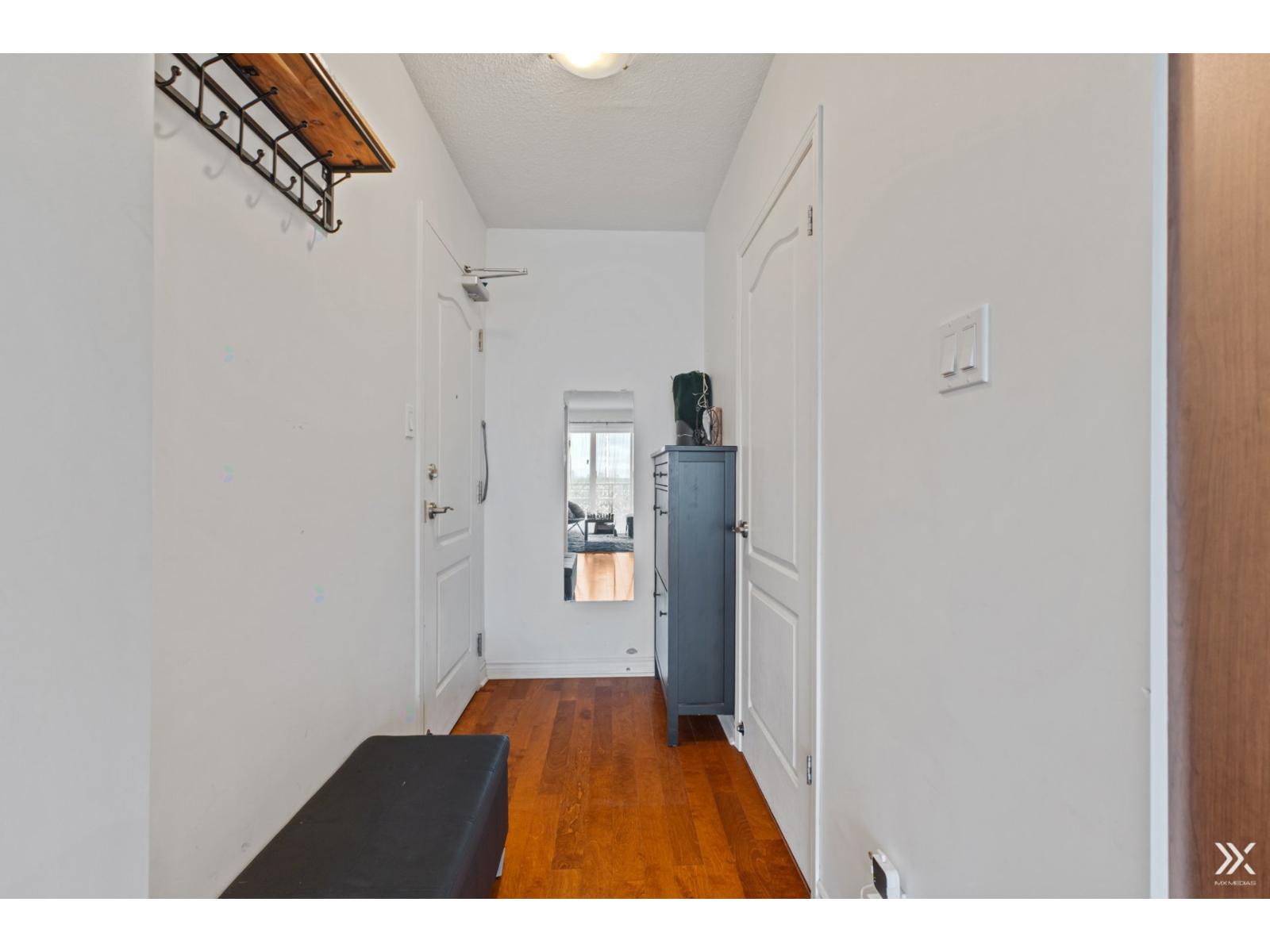 7620 Boul. Marie-victorin, #809 Property Photo 5