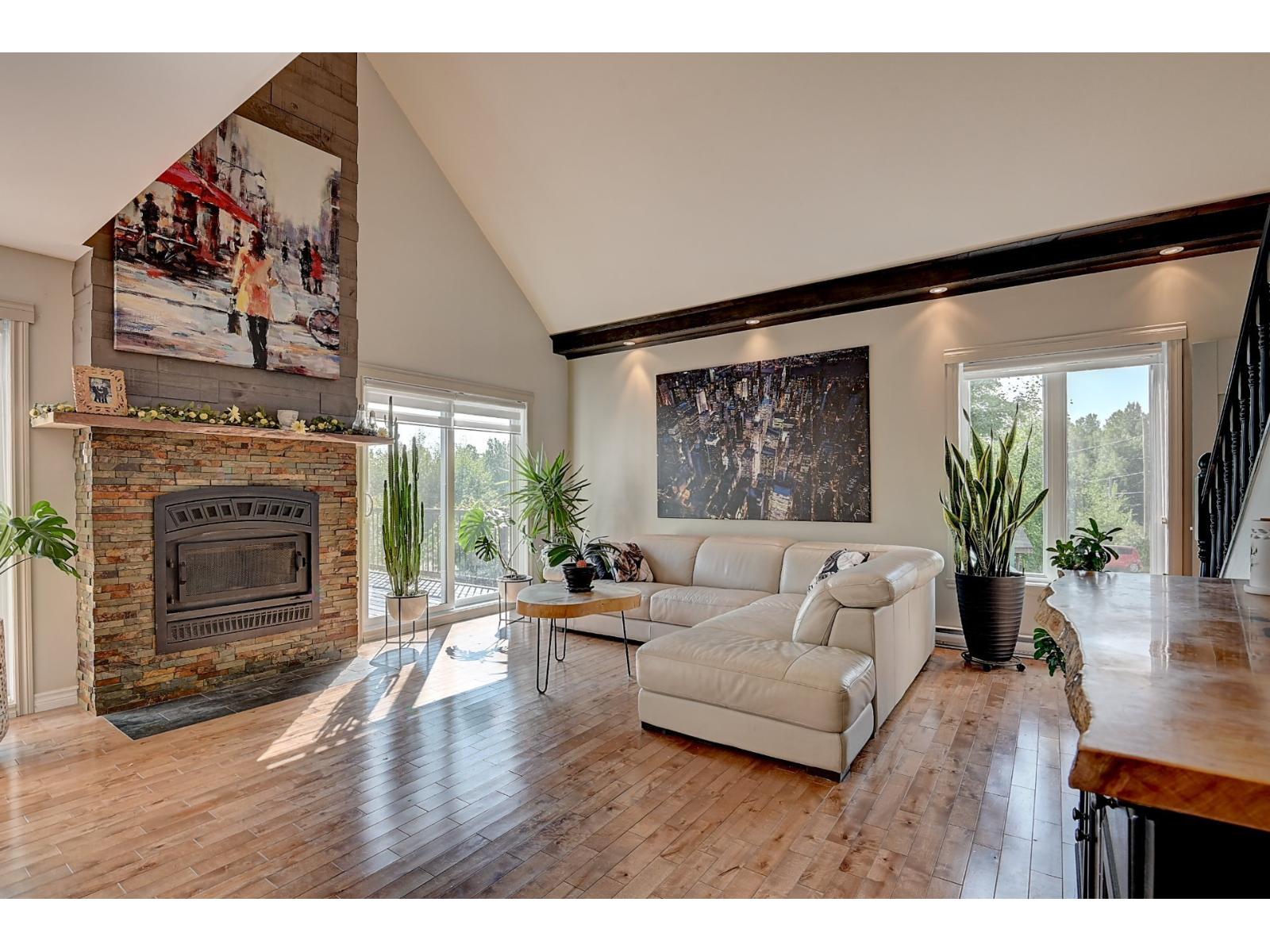 1327 Rue Gérald Property Photo 11