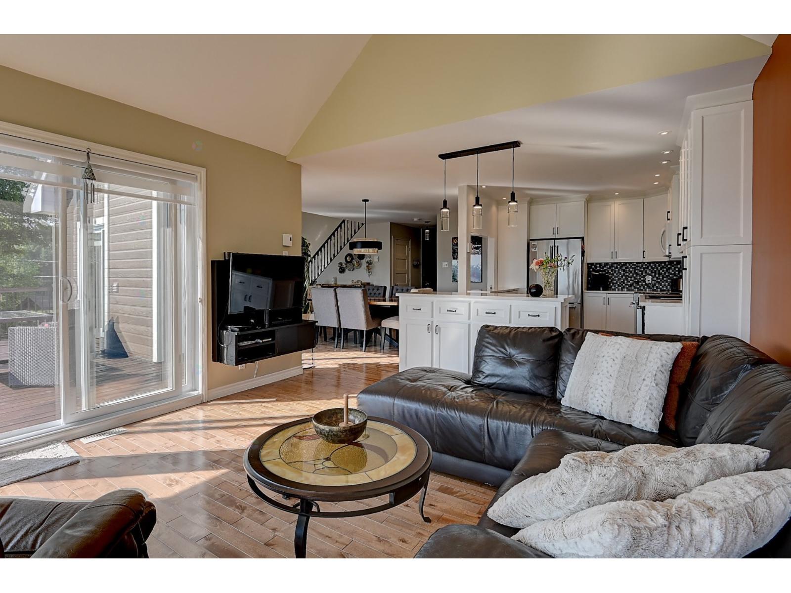 1327 Rue Gérald Property Photo 16