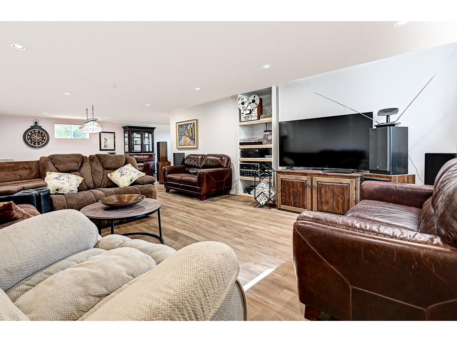 1327 Rue Gérald Property Photo 36