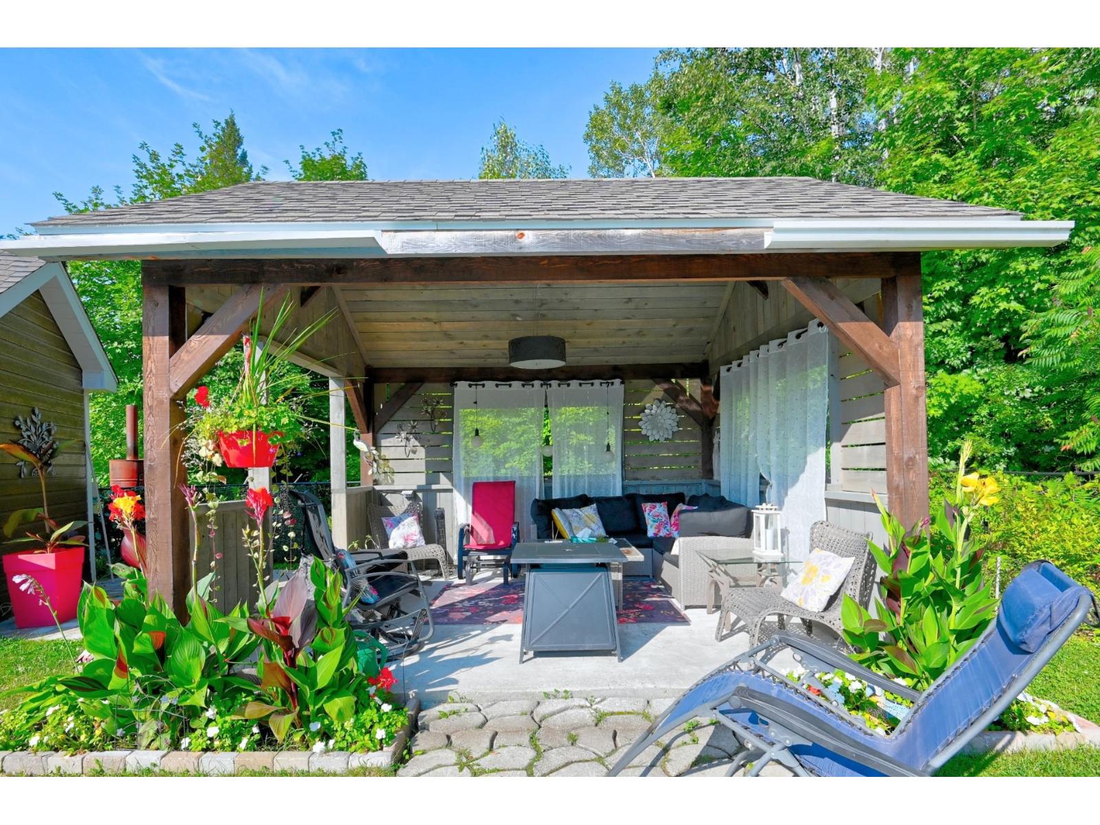 1327 Rue Gérald Property Photo 41