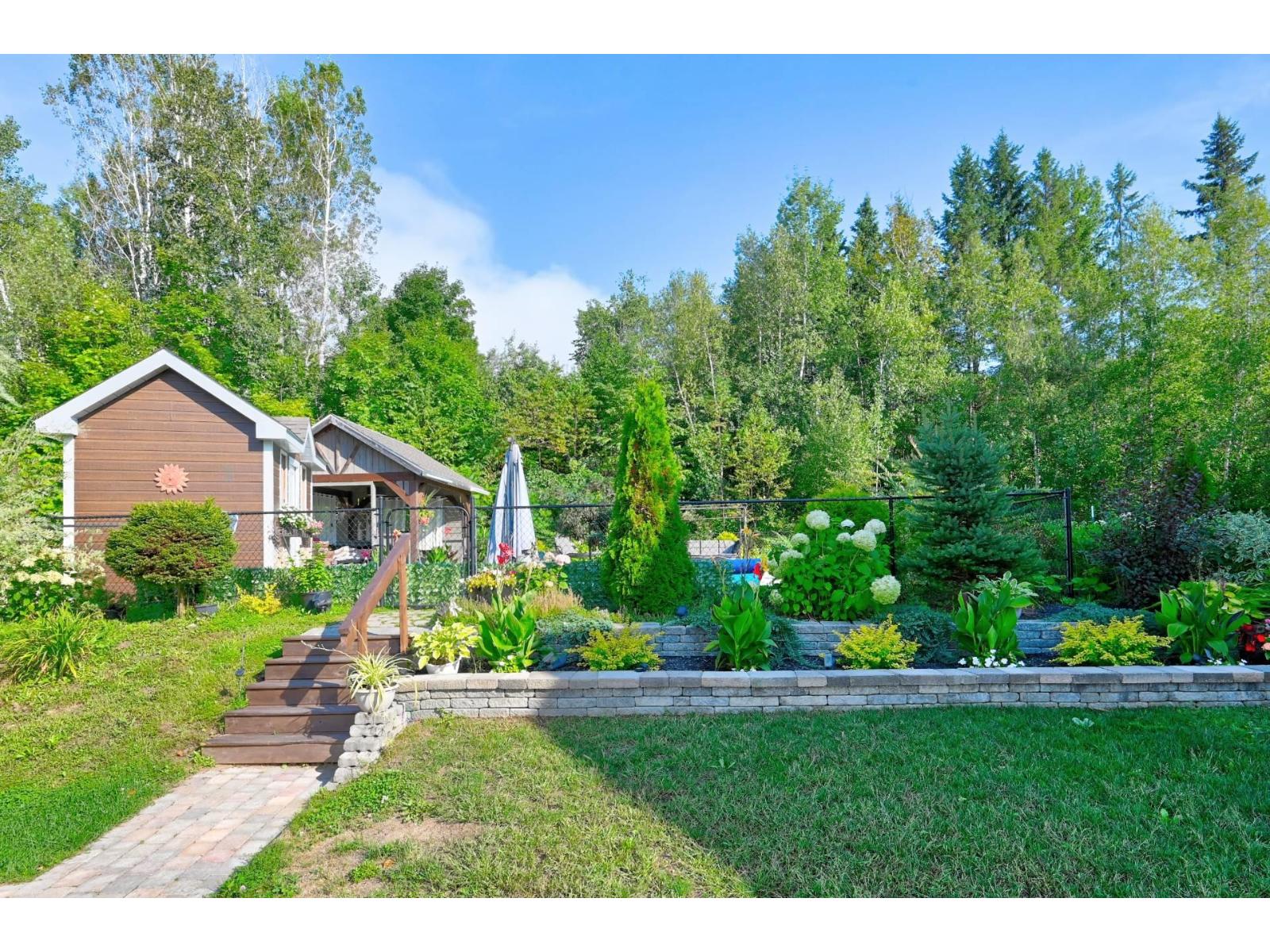 1327 Rue Gérald Property Photo 43