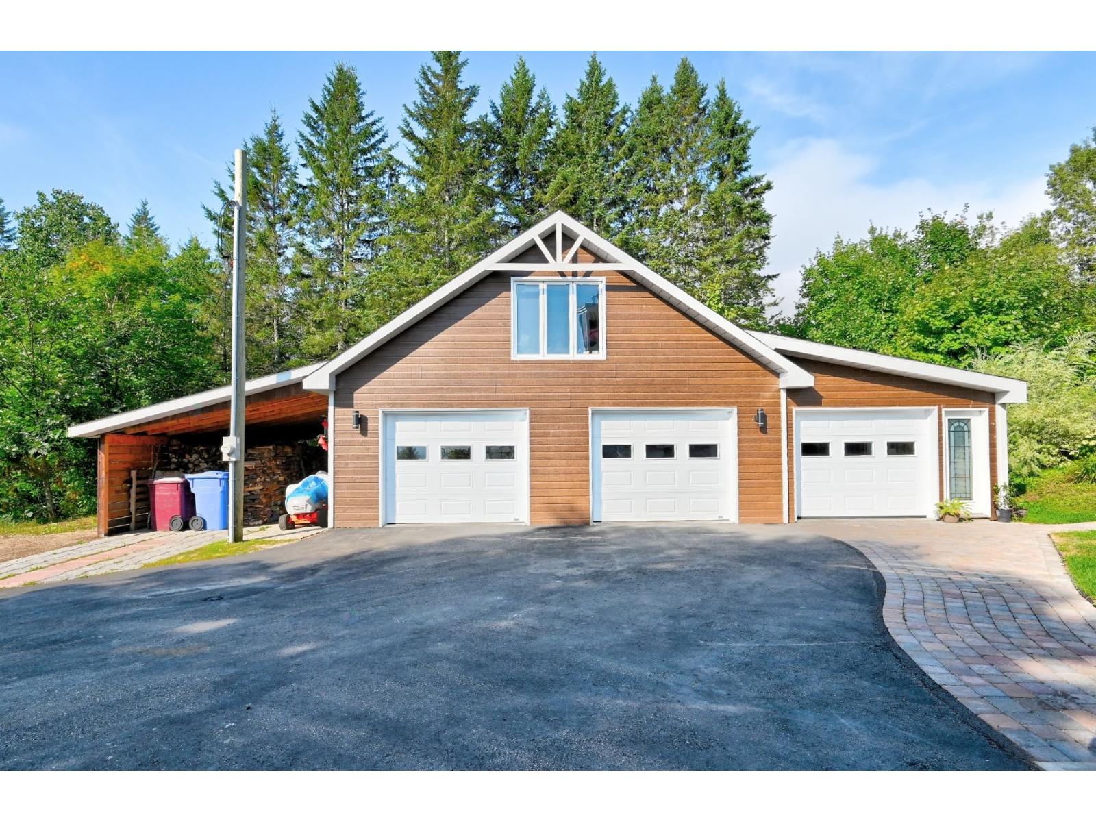 1327 Rue Gérald Property Photo 46