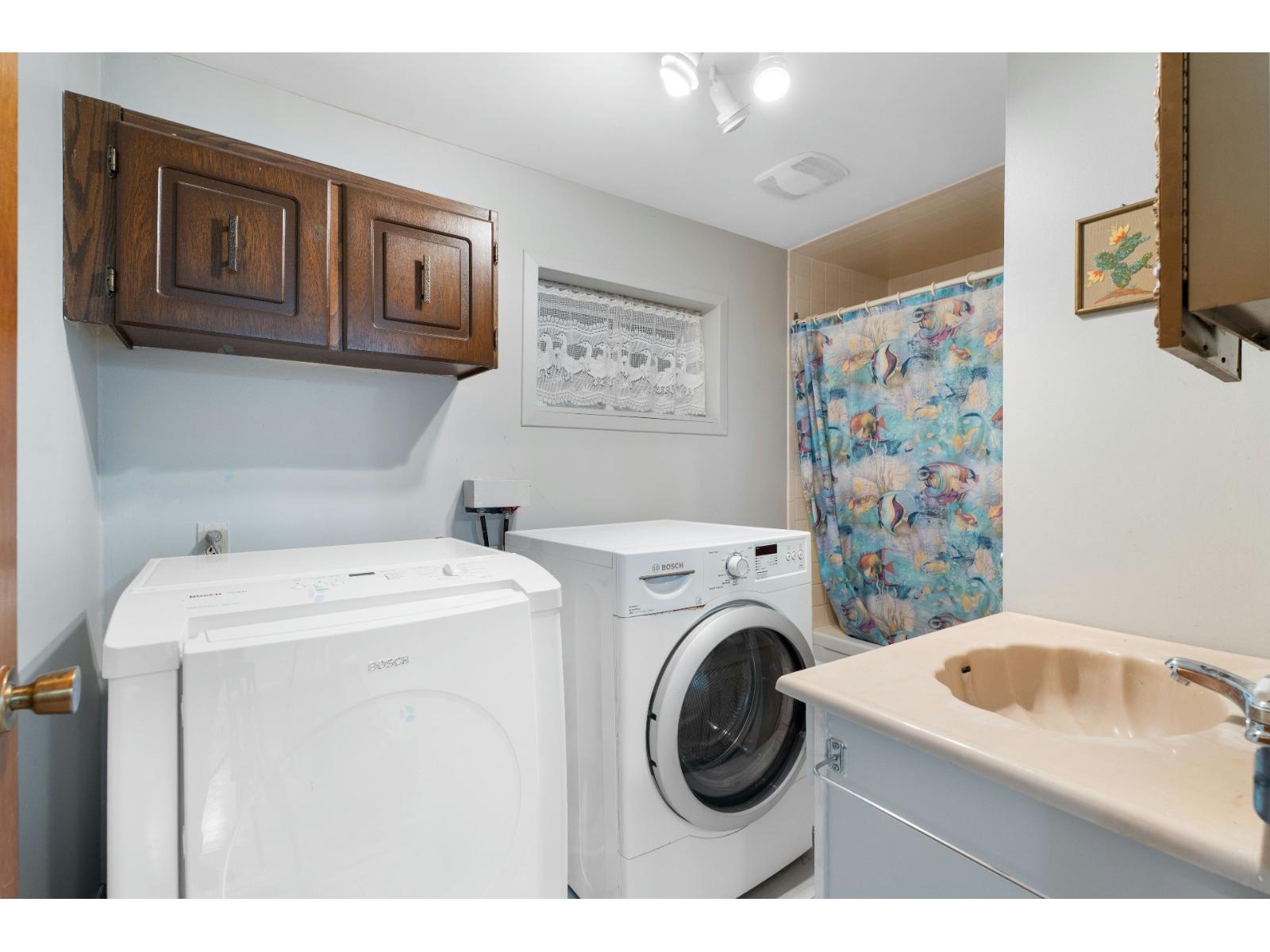 4285 Av. Maupassant Property Photo 16