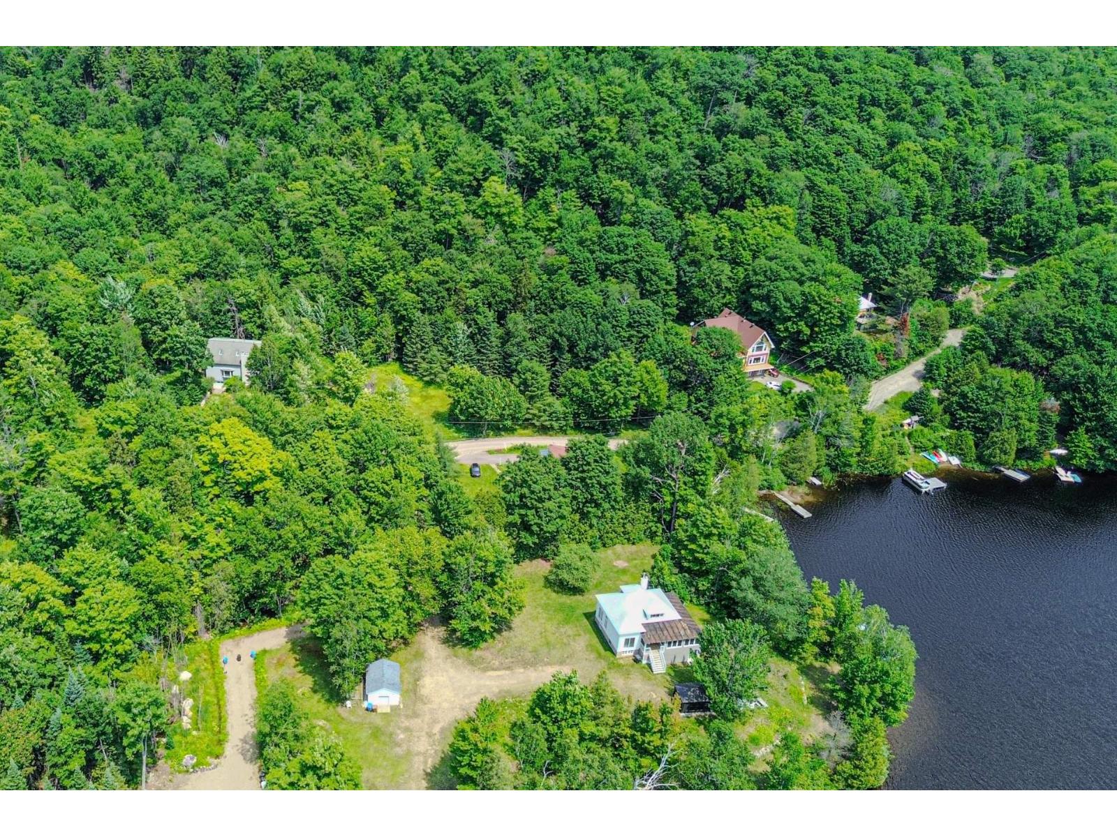 4841 Ch. Du Lac-grothé Property Photo 8