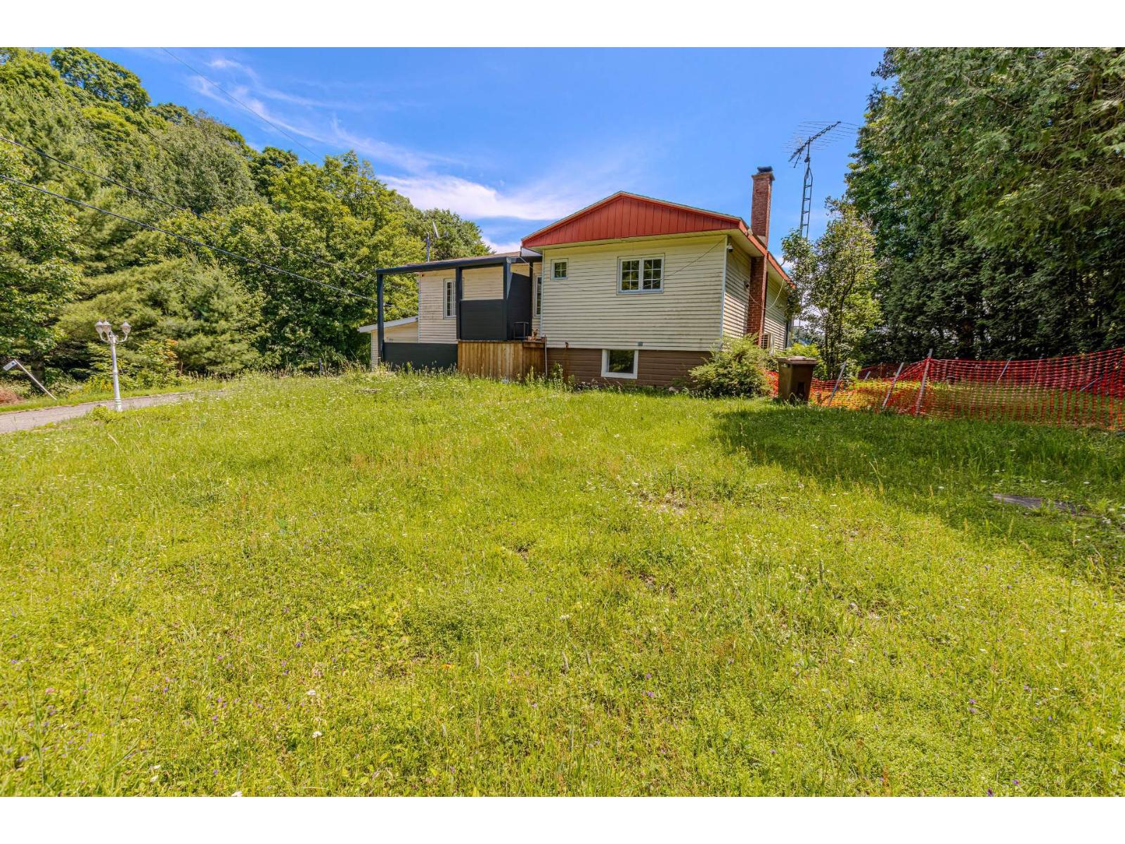 4841 Ch. Du Lac-grothé Property Photo 14
