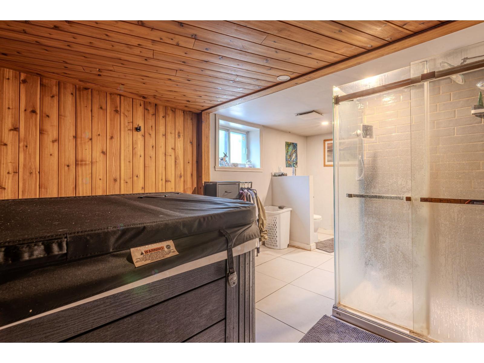 4841 Ch. Du Lac-grothé Property Photo 56