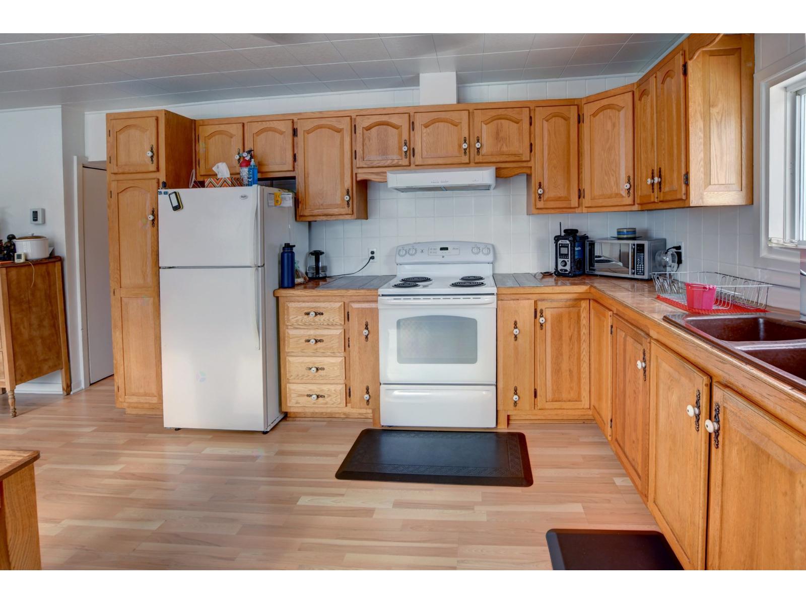 29 Rue Guy Property Photo 28