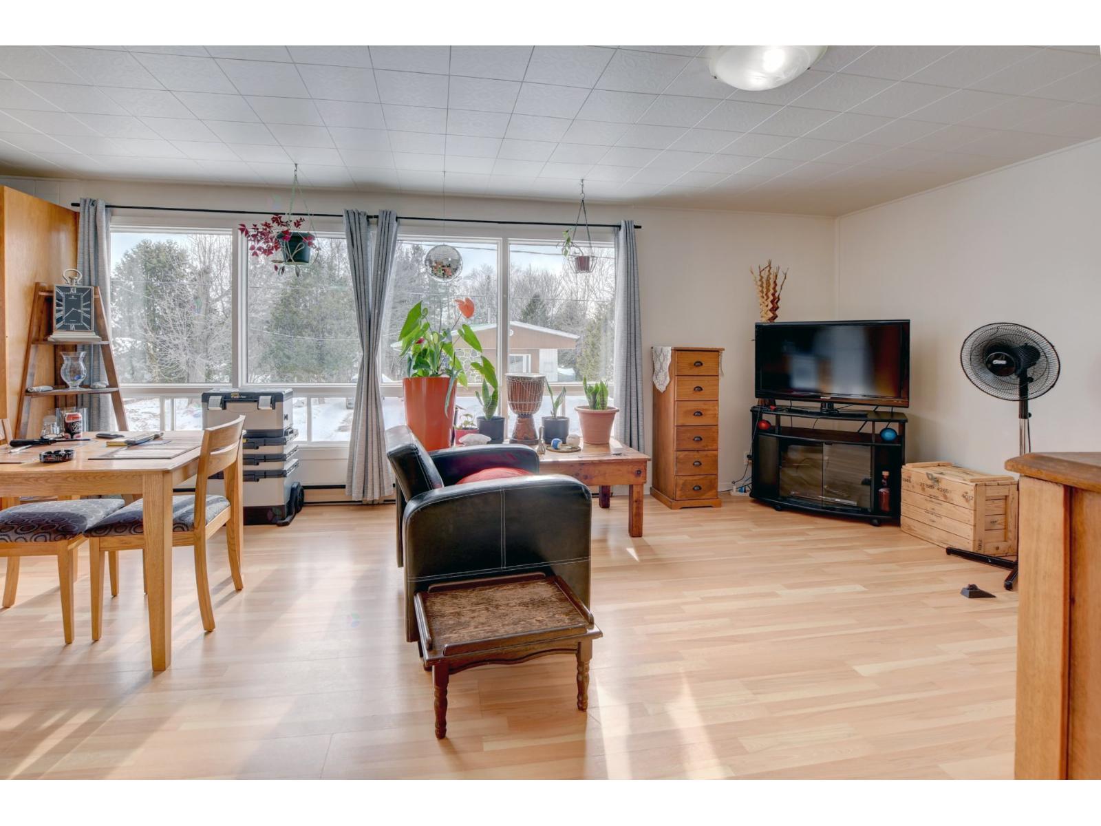 29 Rue Guy Property Photo 31