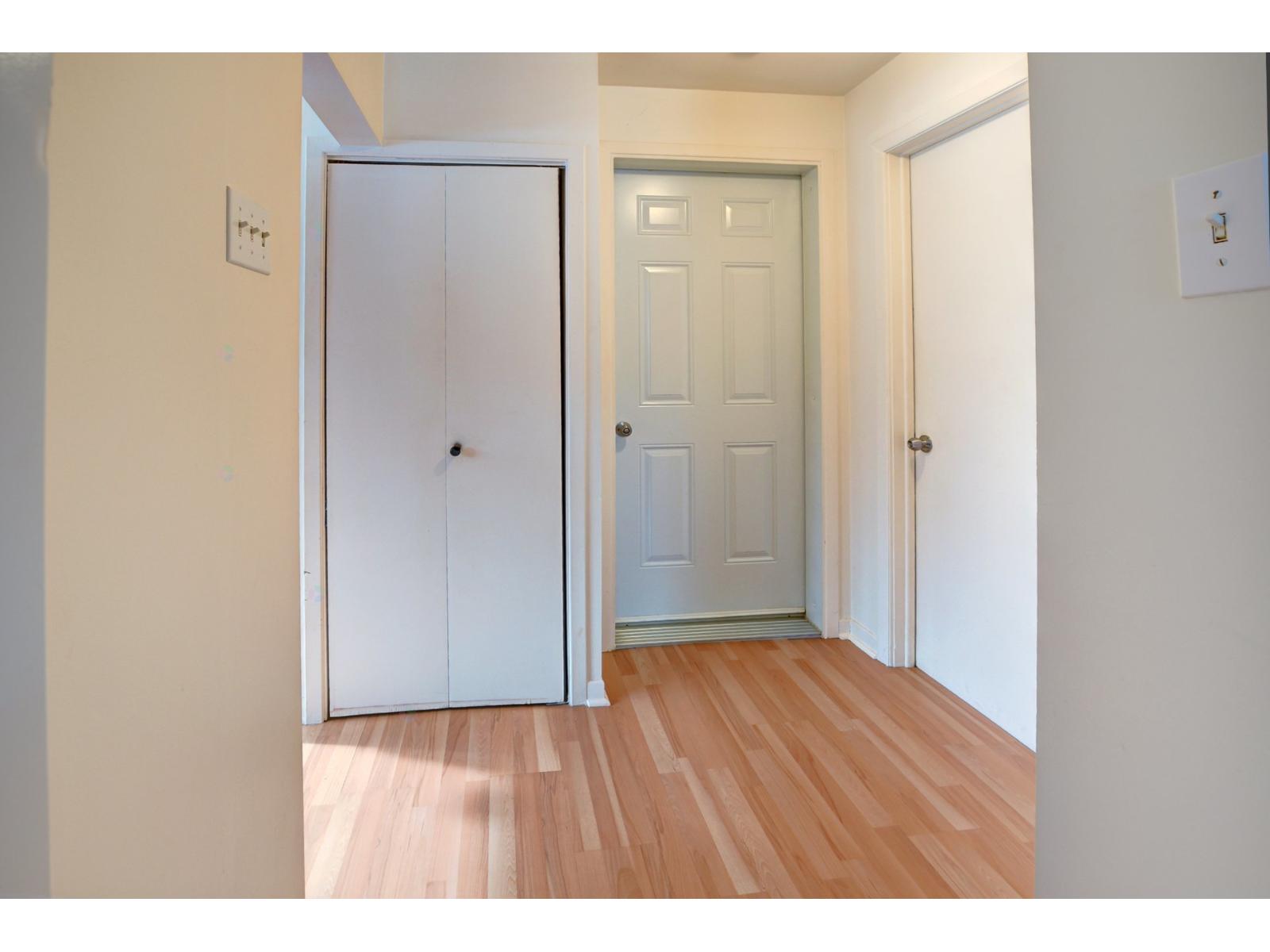 29 Rue Guy Property Photo 32