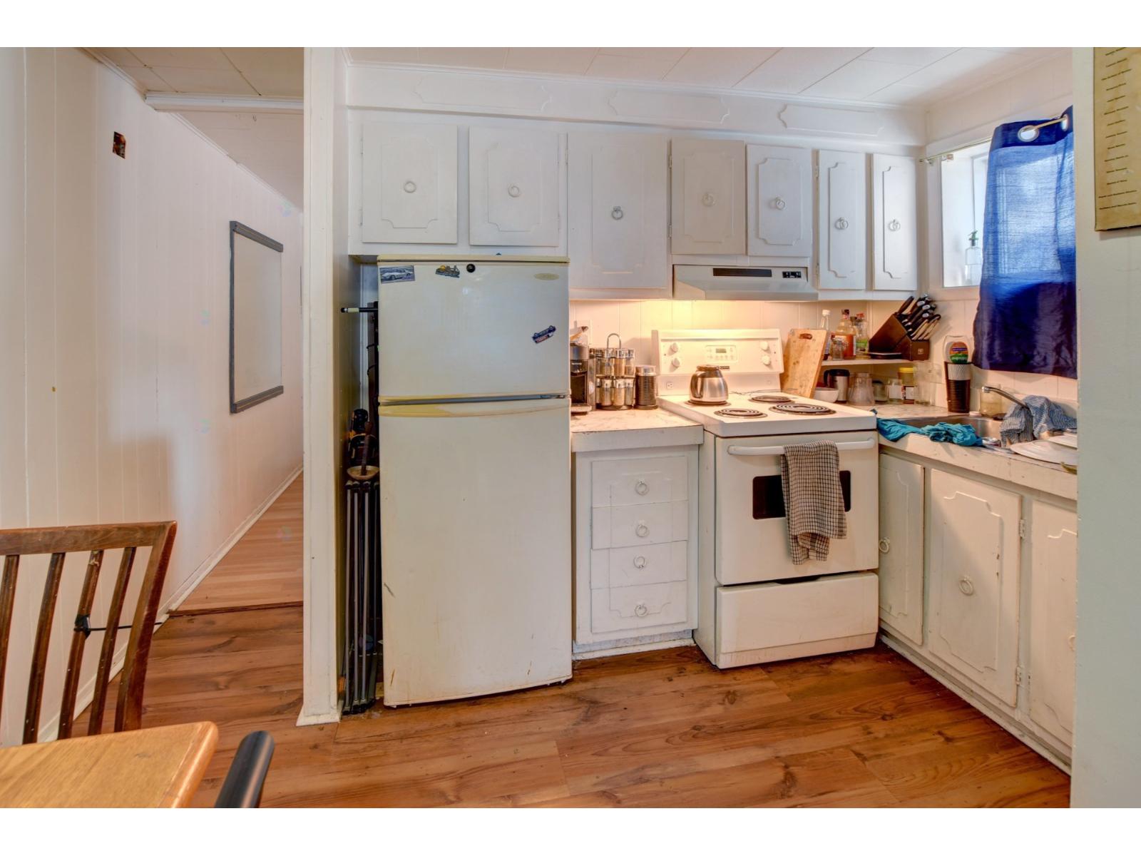 29 Rue Guy Property Photo 44