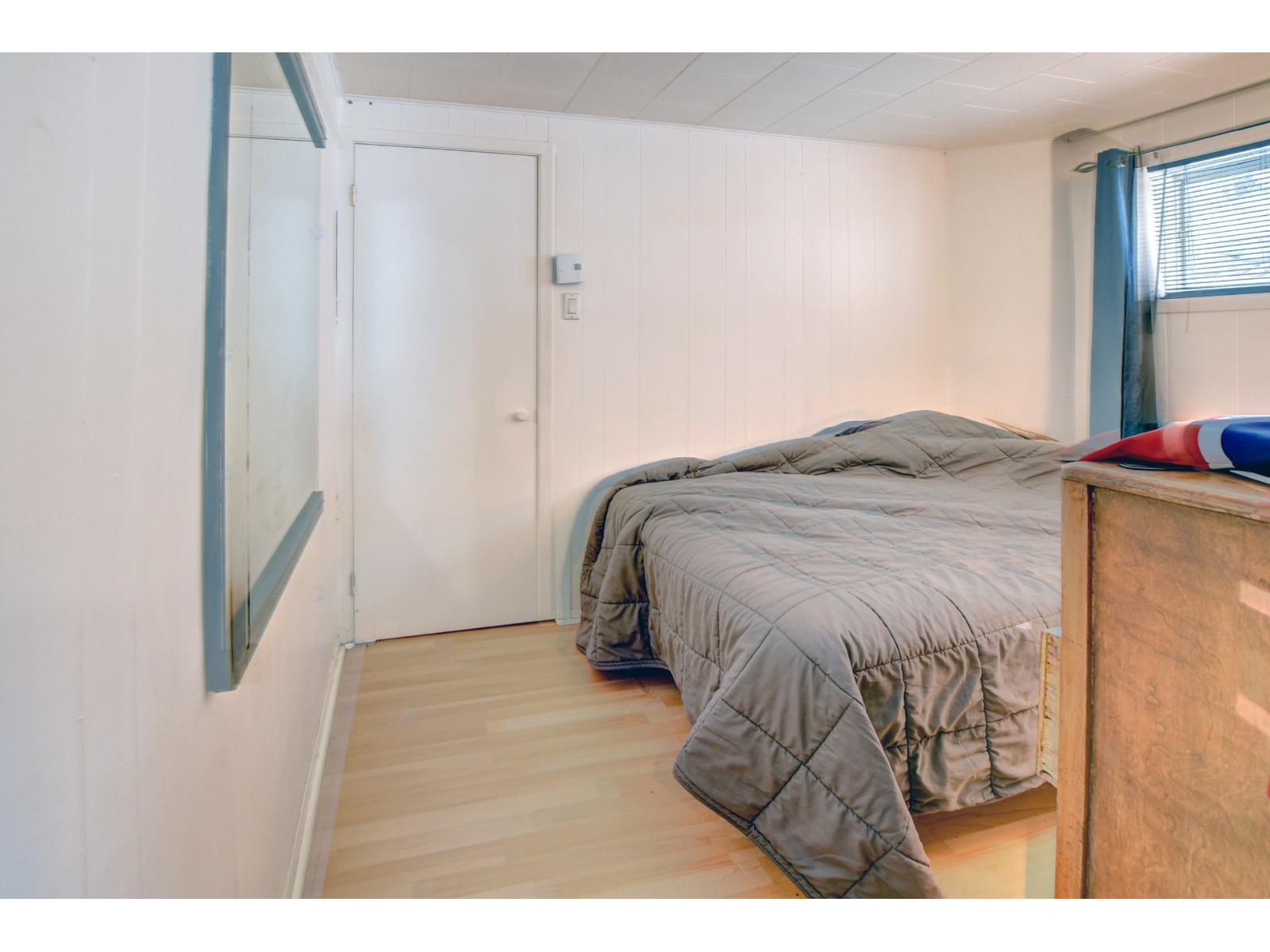 29 Rue Guy Property Photo 45
