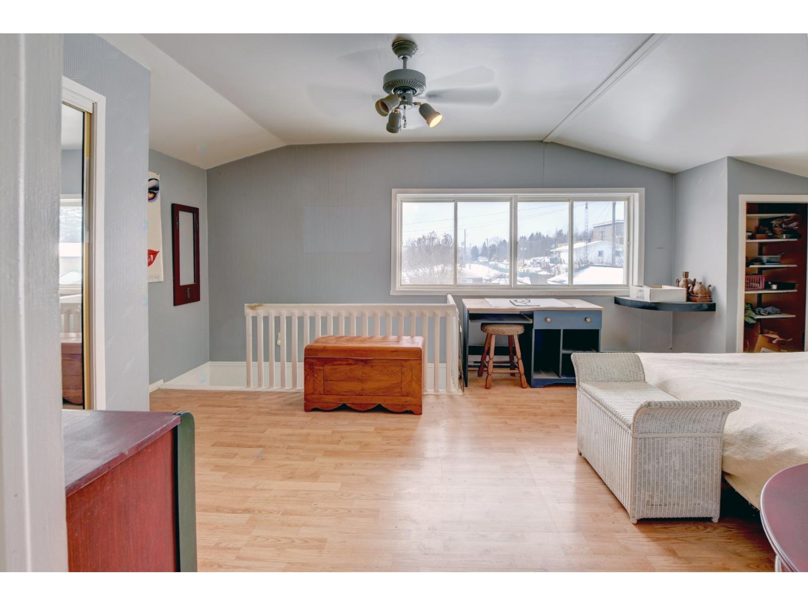 29 Rue Guy Property Photo 65