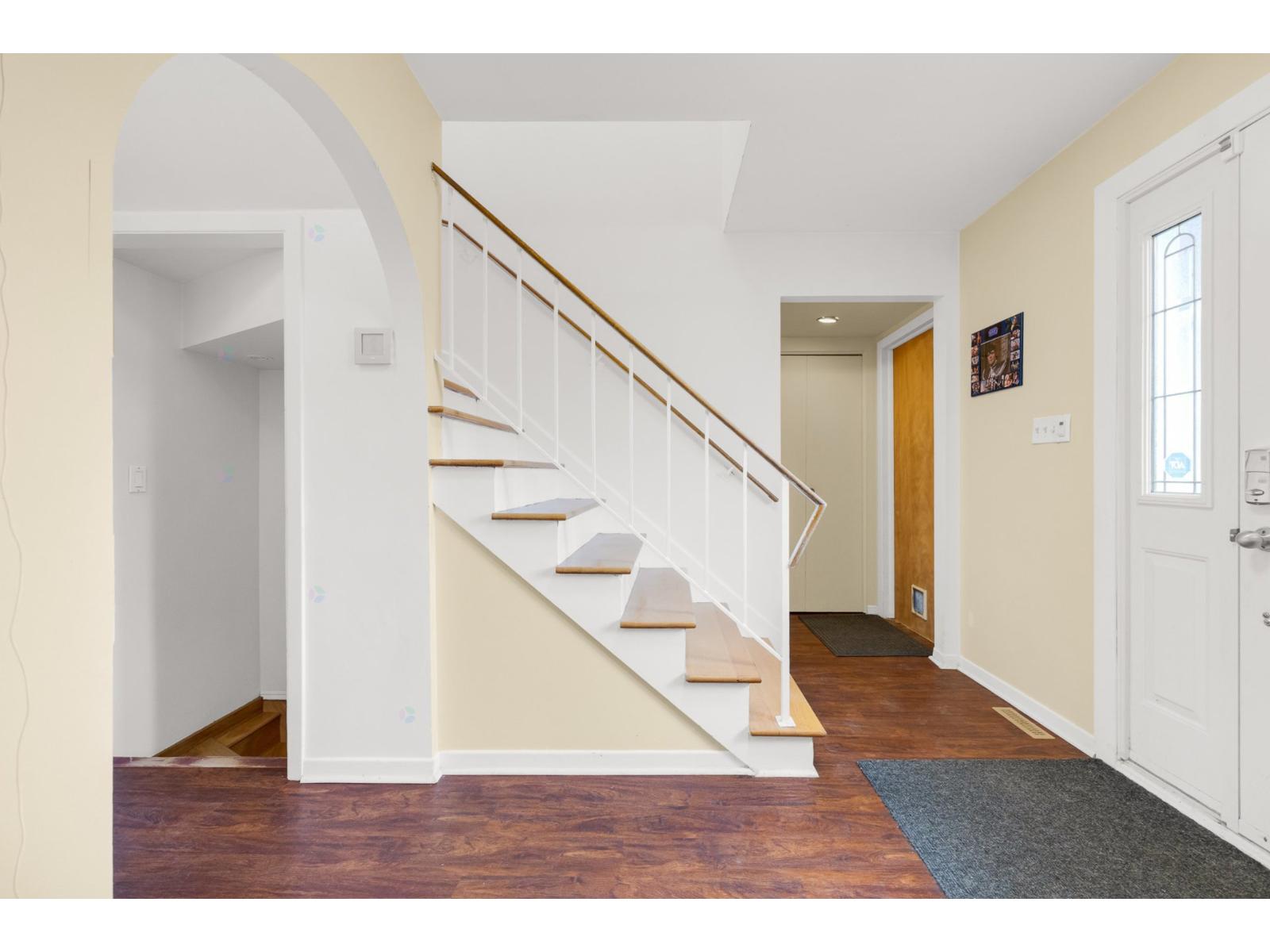 1 Rue Capri Property Photo 6