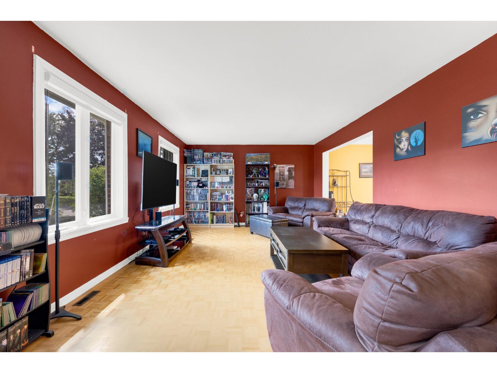 1 Rue Capri Property Photo 8