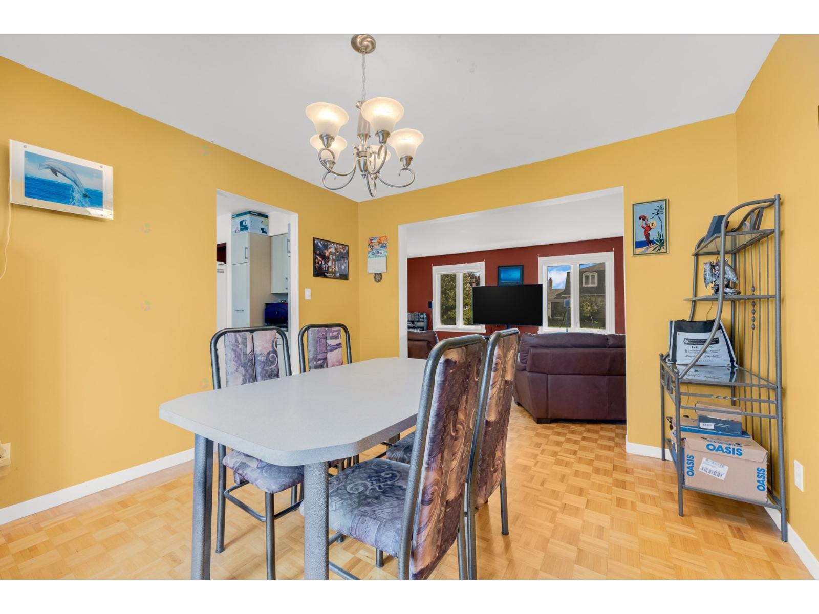 1 Rue Capri Property Photo 11