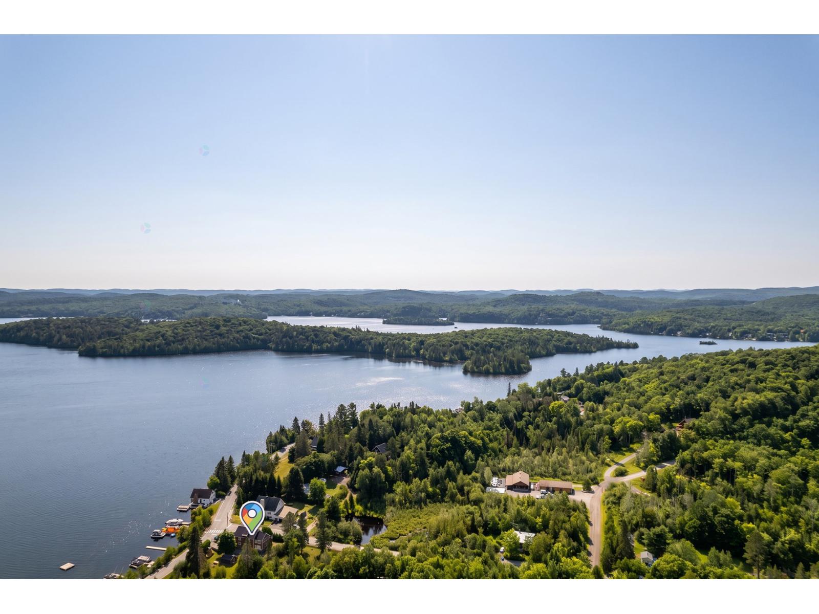 1081-1083 Ch. Des Îles Property Photo 44