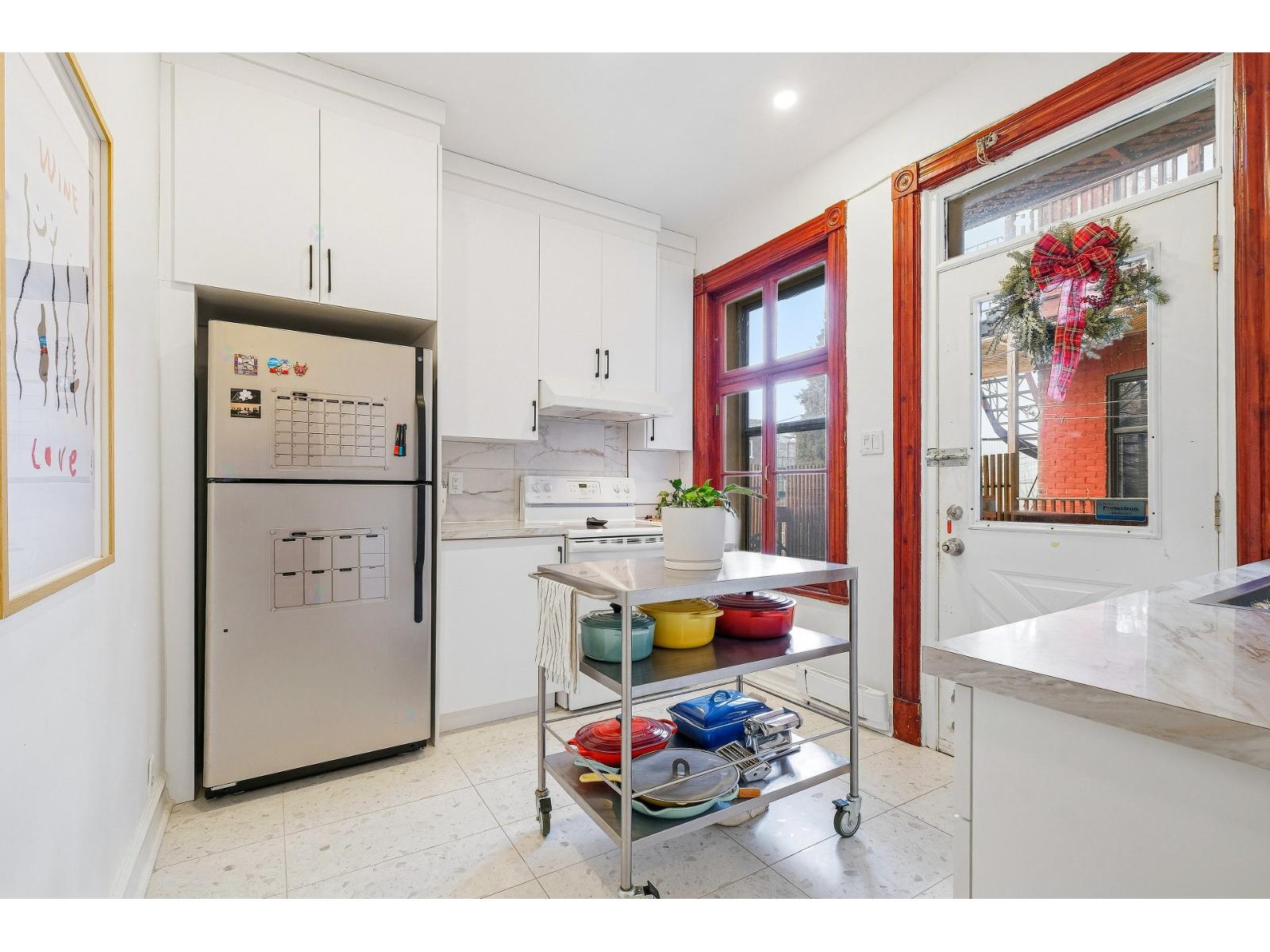 4378 Rue Parthenais Property Photo 4