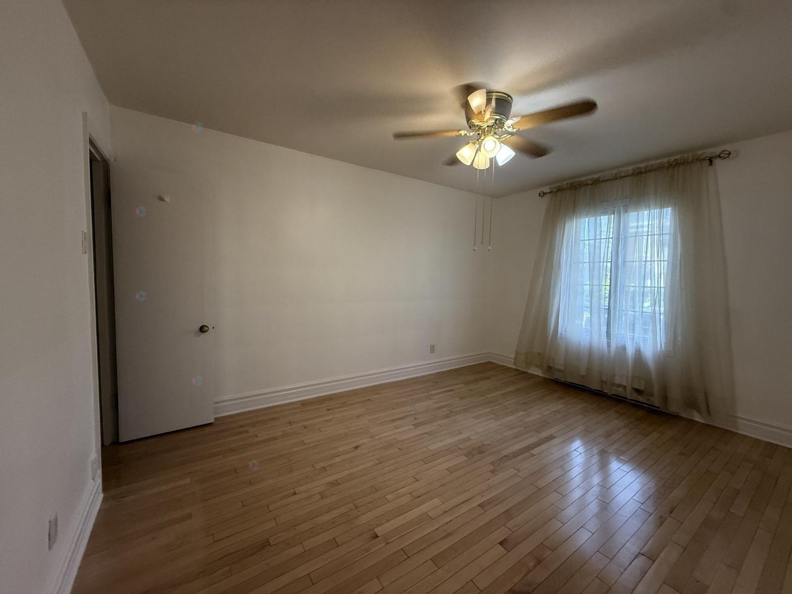 98 Rue Centrale, #1 Property Photo 9