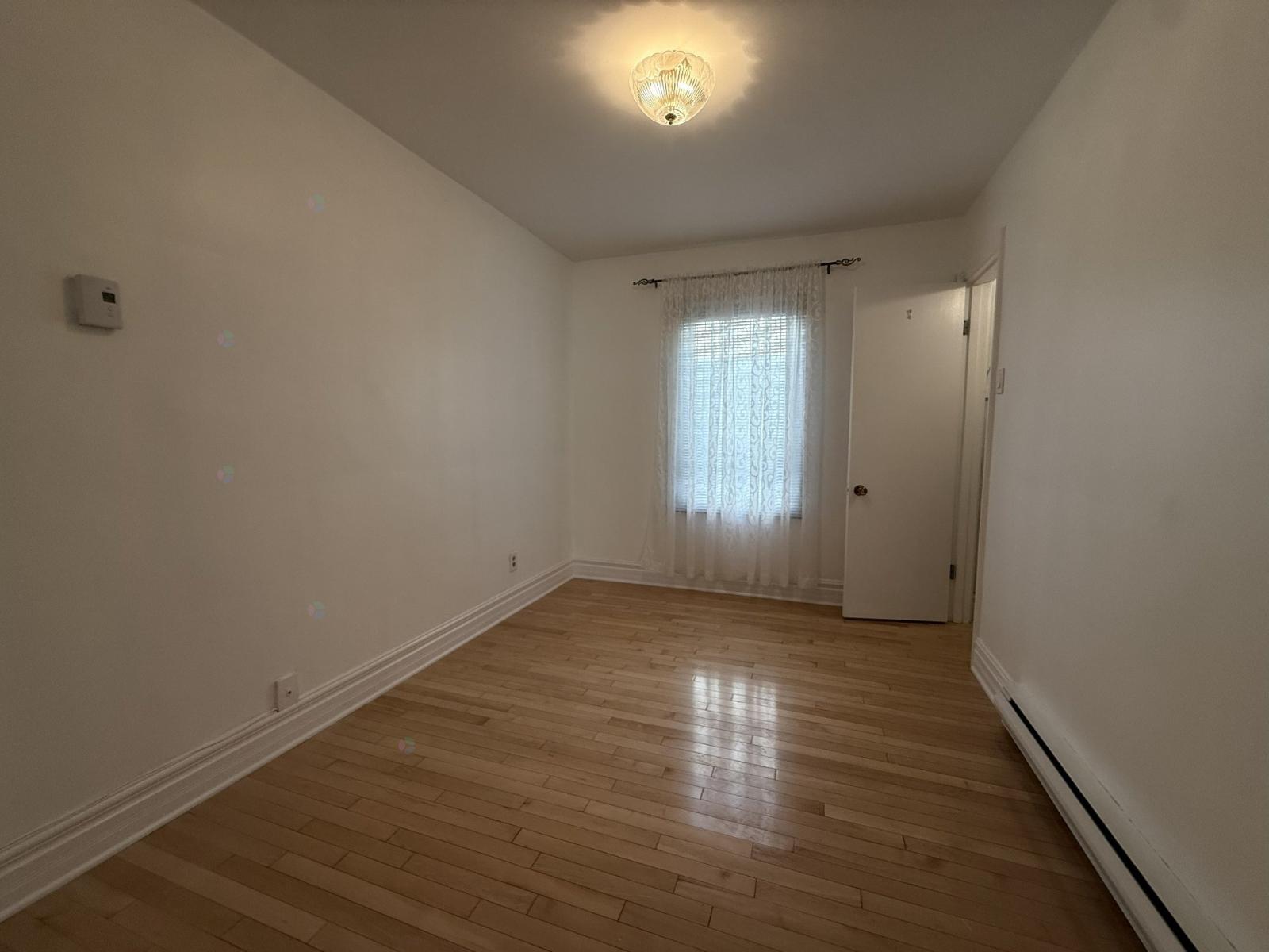 98 Rue Centrale, #1 Property Photo 10