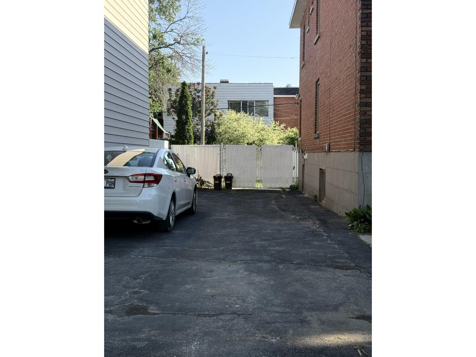 98 Rue Centrale, #1 Property Photo 19