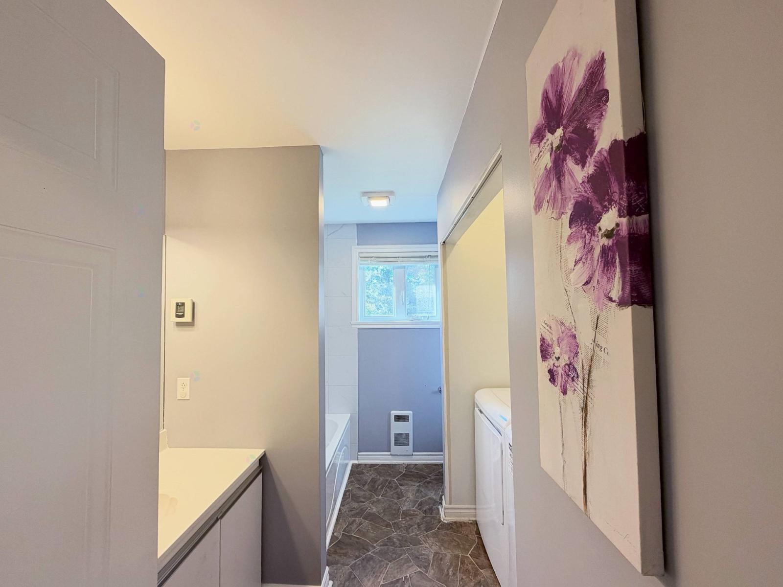 446 23e Avenue Property Photo 10
