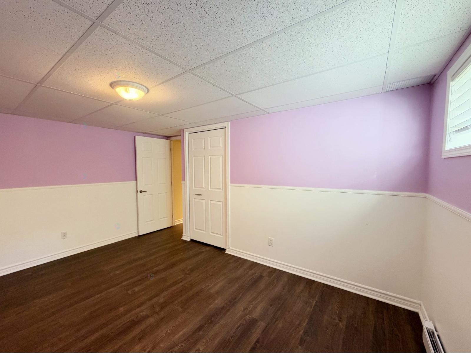 446 23e Avenue Property Photo 16