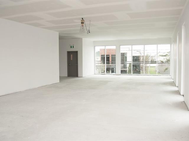 462 Av. St-charles, #201 Property Photo 6