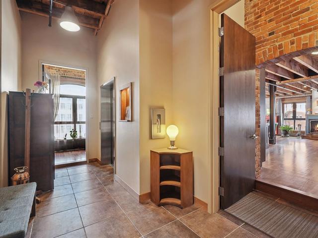 404 Rue St-henri Property Photo 2