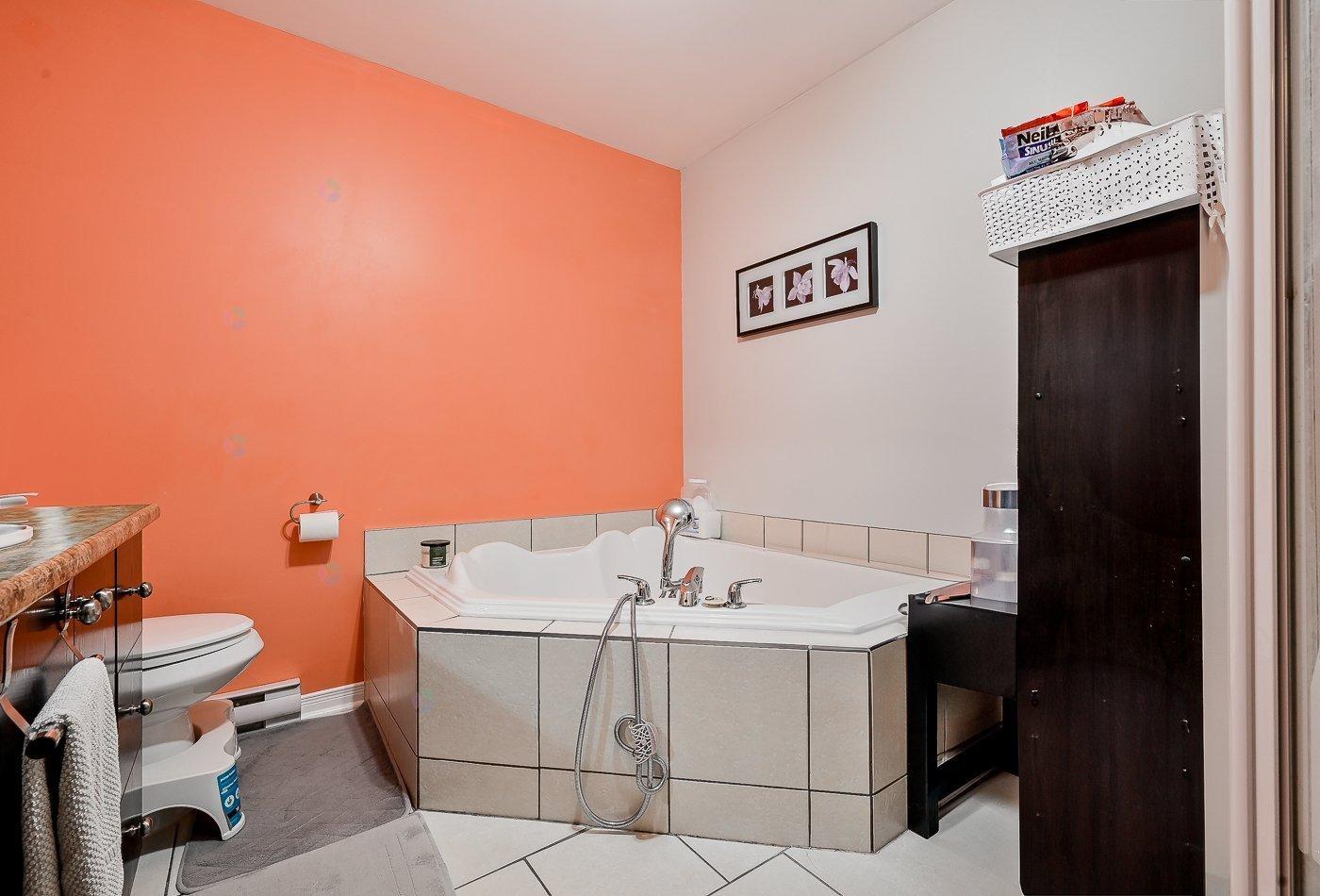1466 Rue Albert-lacoste, #5 Property Photo 16