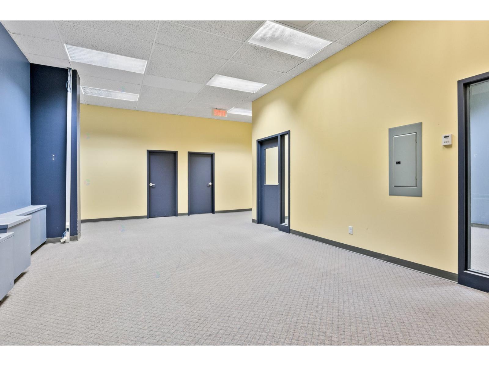 740 Rue Galt O., #013 Property Photo 14