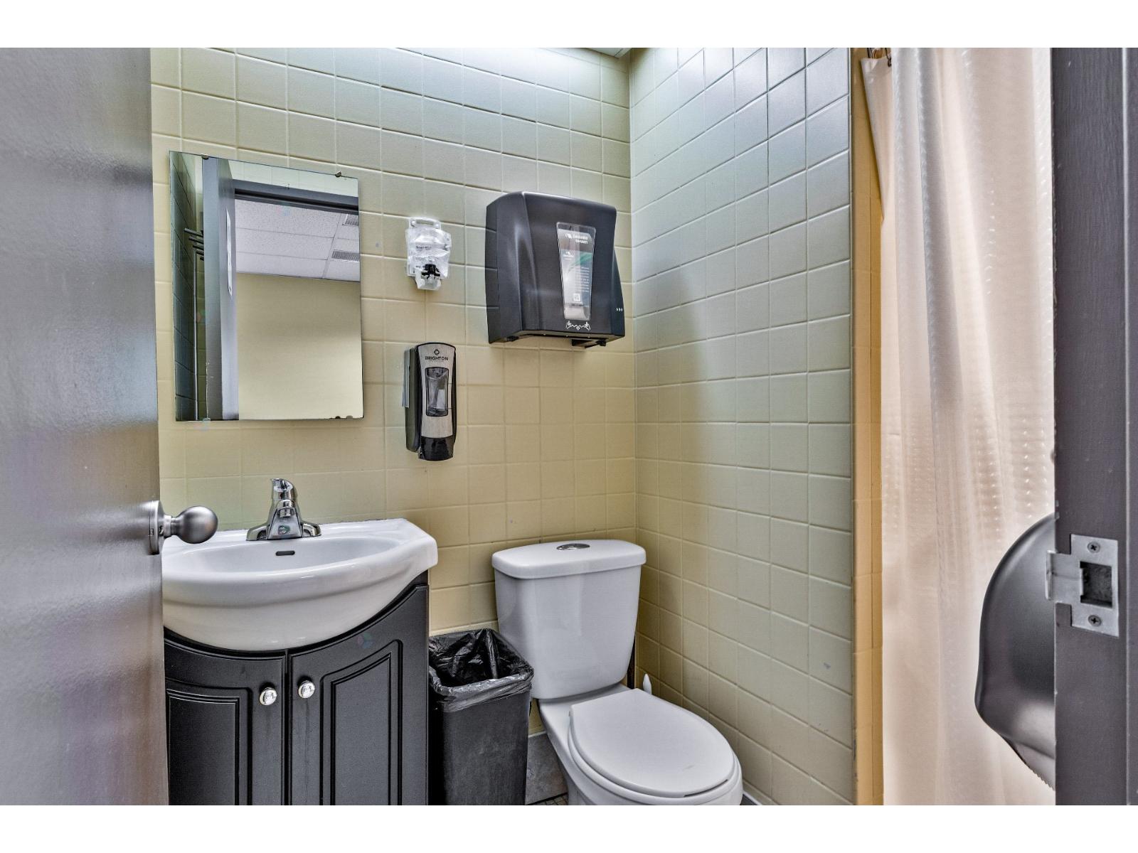 1120z Rue De Cherbourg Property Photo 13