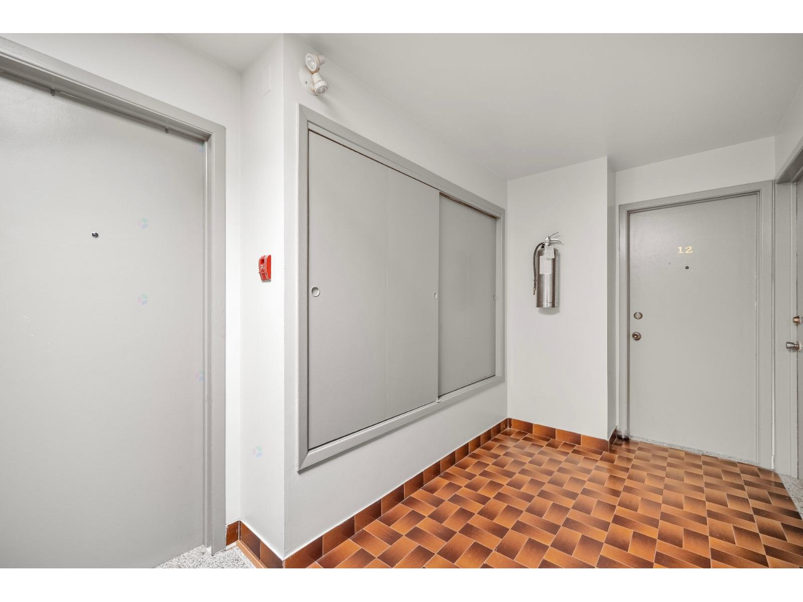 945 Rue Ernest-s.-mathieu Property Photo 8