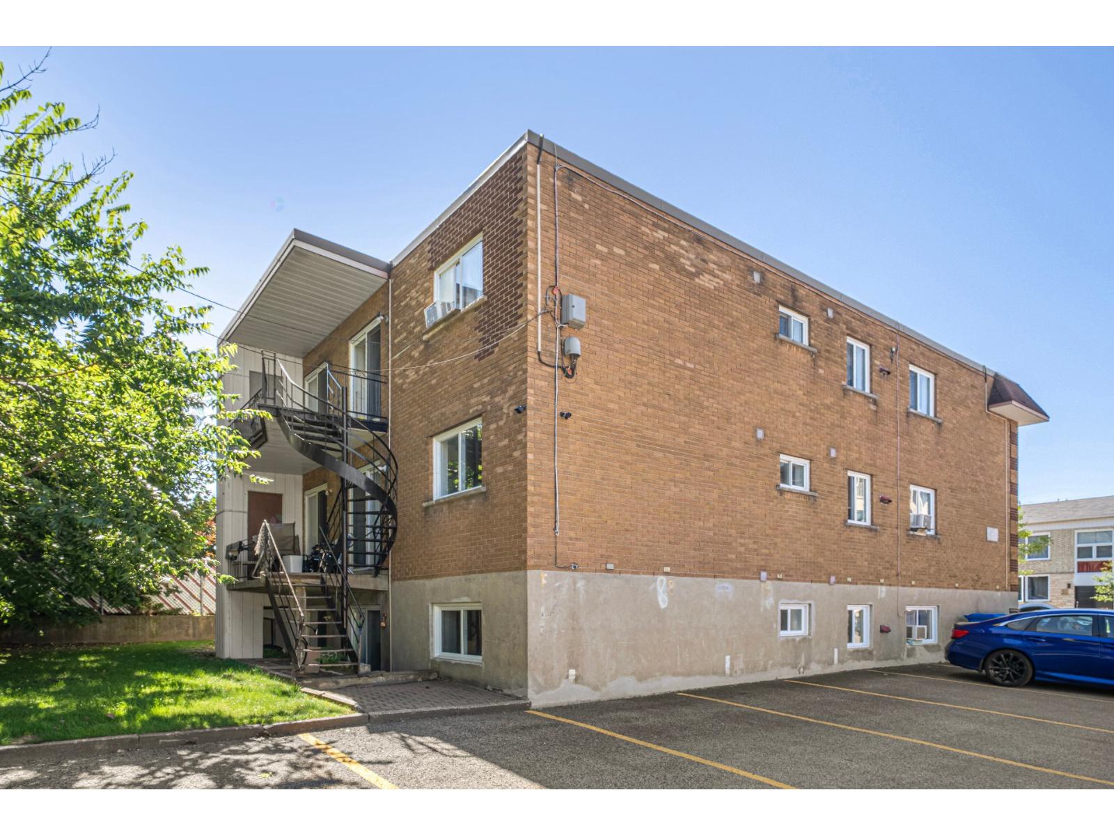 945 Rue Ernest-s.-mathieu Property Photo 18