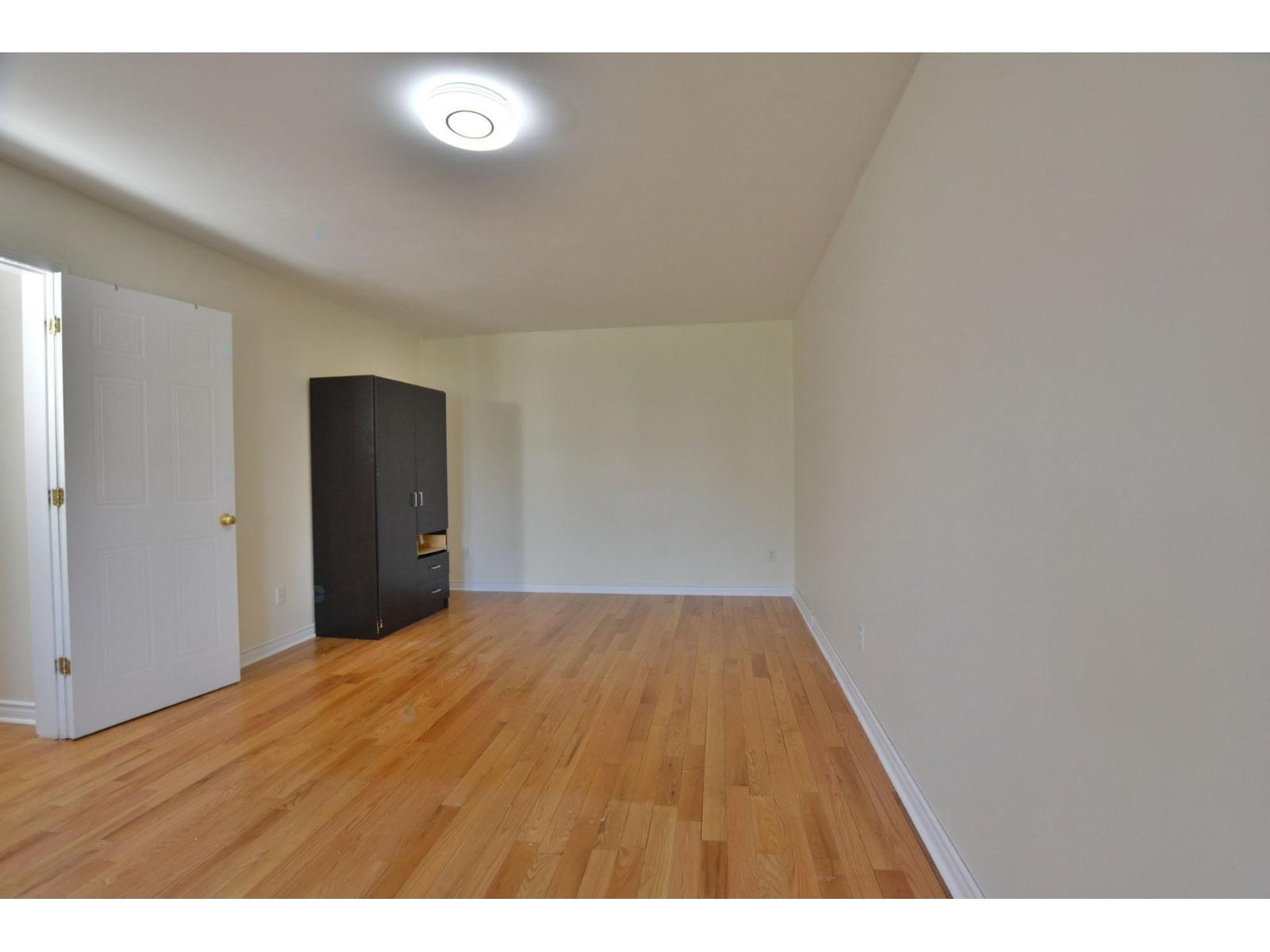 337 Rue Maurice-richard Property Photo 15