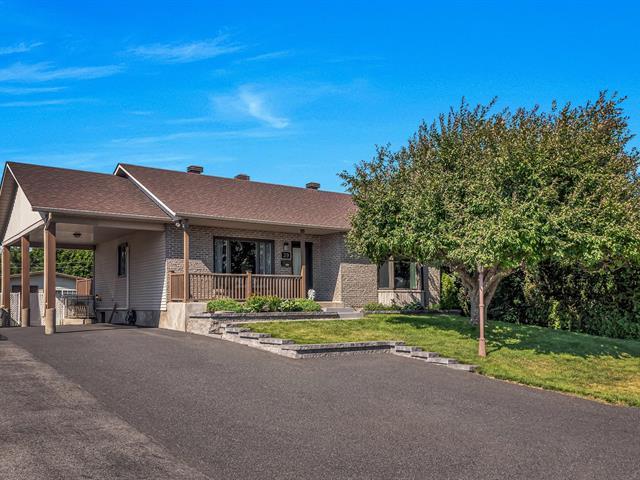 39 Rue Magdeleine Property Photo 1