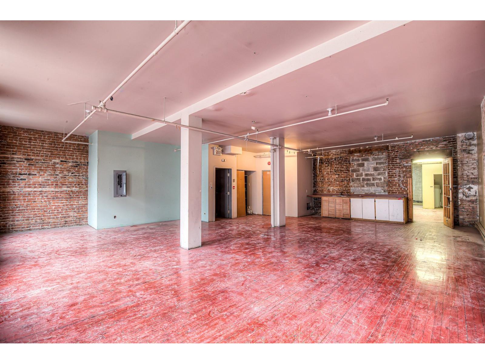 2023-2025 Boul. St-laurent Property Photo 14