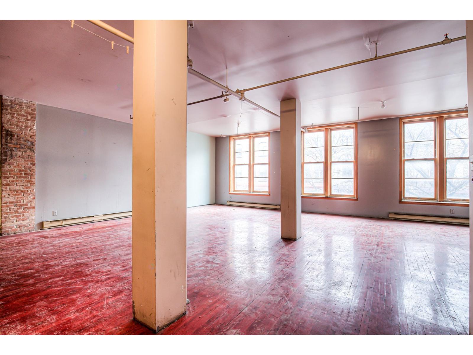 2023-2025 Boul. St-laurent Property Photo 16