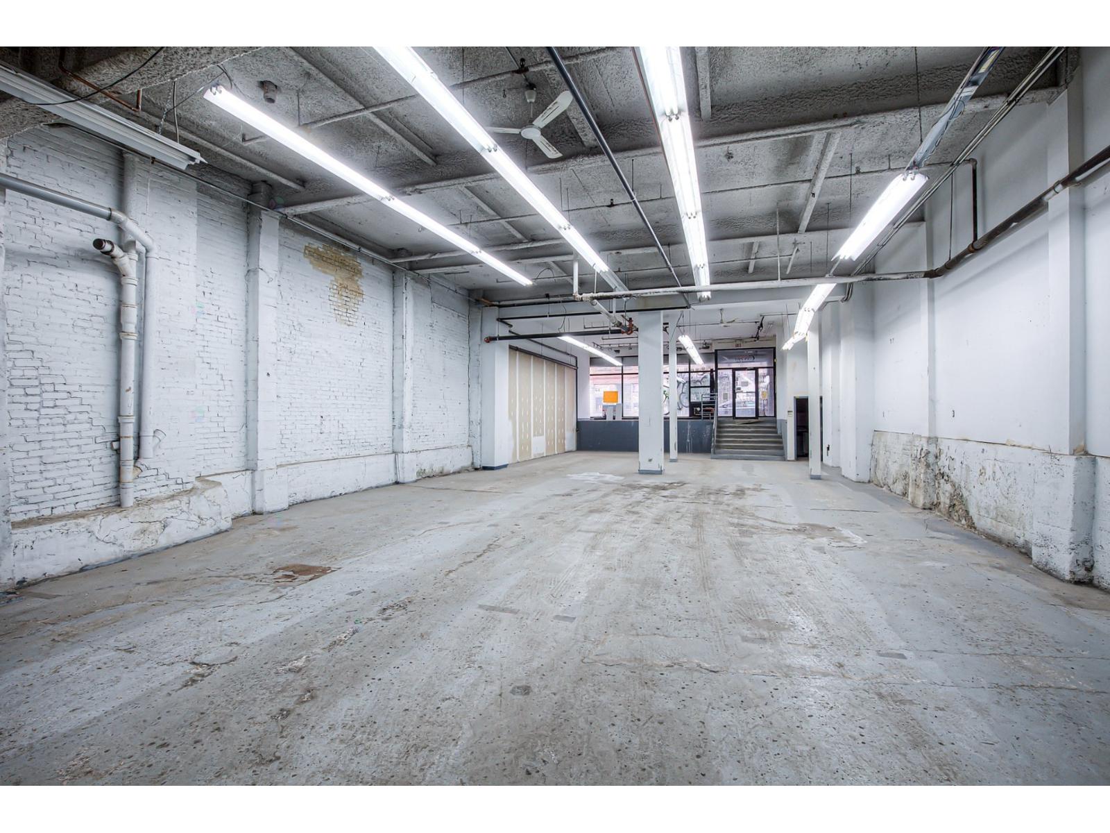 2023-2025 Boul. St-laurent Property Photo 26
